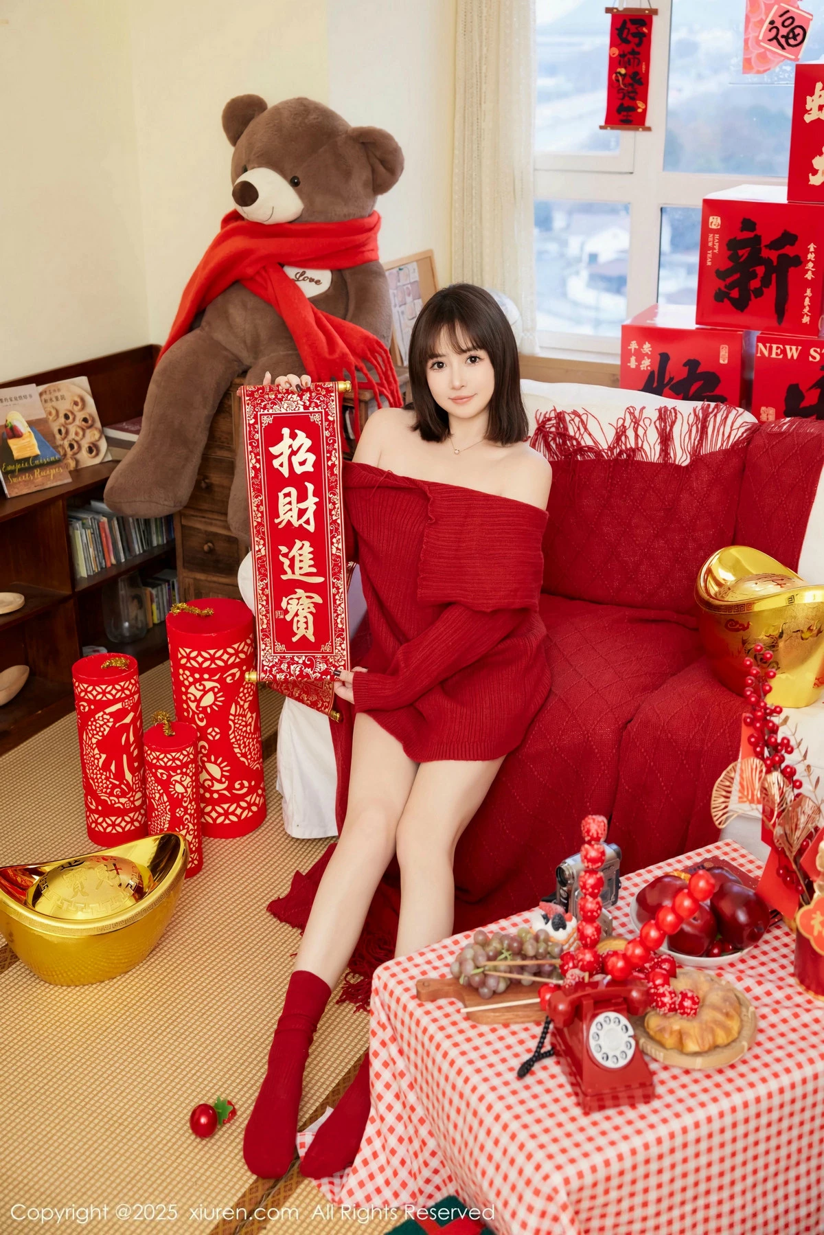 Xgyw.Org_XiuRen第9818期_模特养乐多Doll新年主题性感喜庆红色内衣秀完美身材诱惑写真66P