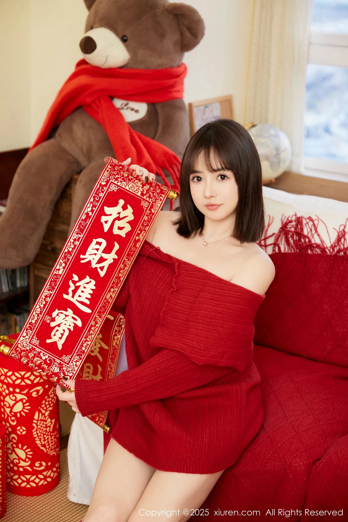 Xgyw.Org_XiuRen第9818期_模特养乐多Doll新年主题性感喜庆红色内衣秀完美身材诱惑写真66P