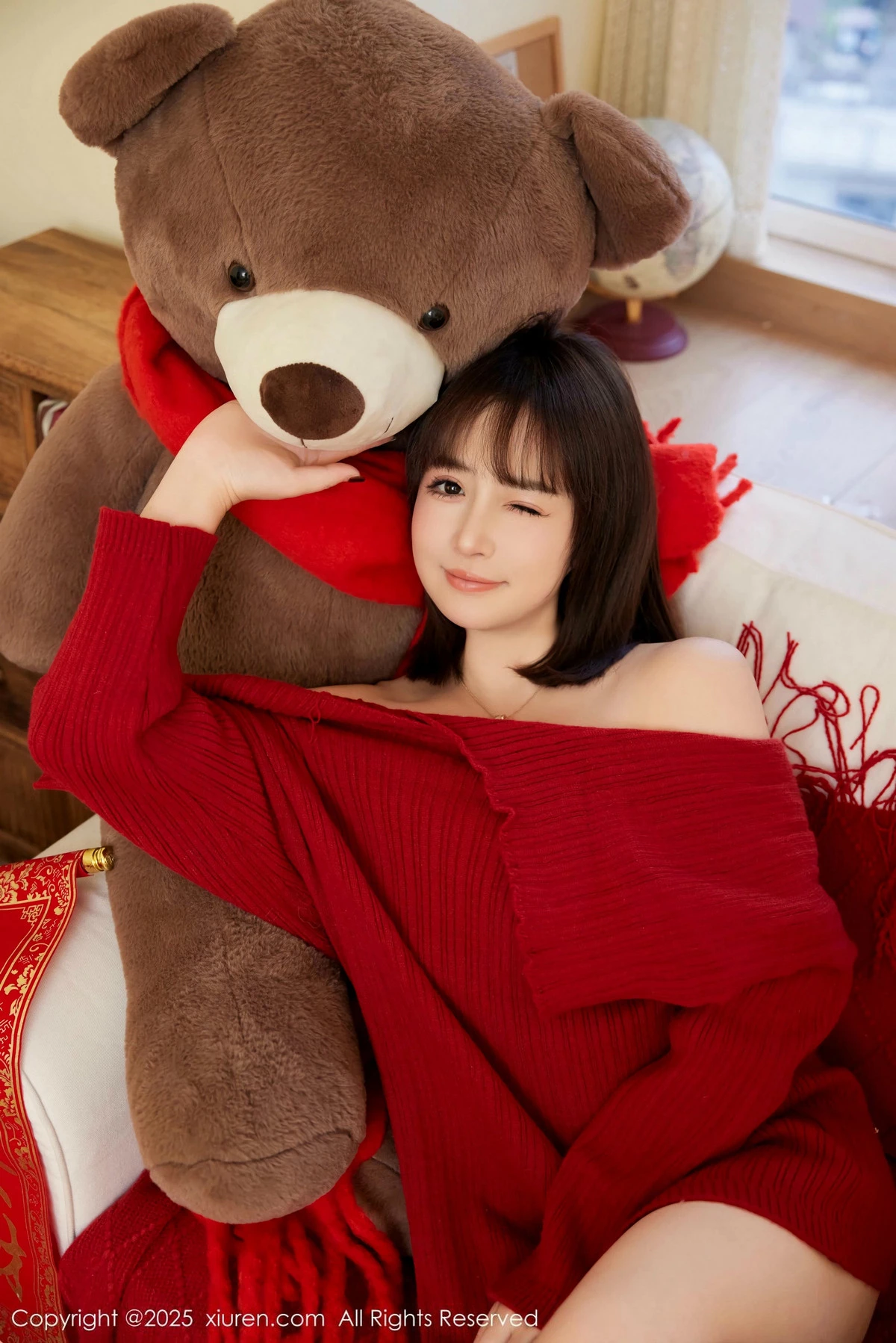 Xgyw.Org_XiuRen第9818期_模特养乐多Doll新年主题性感喜庆红色内衣秀完美身材诱惑写真66P