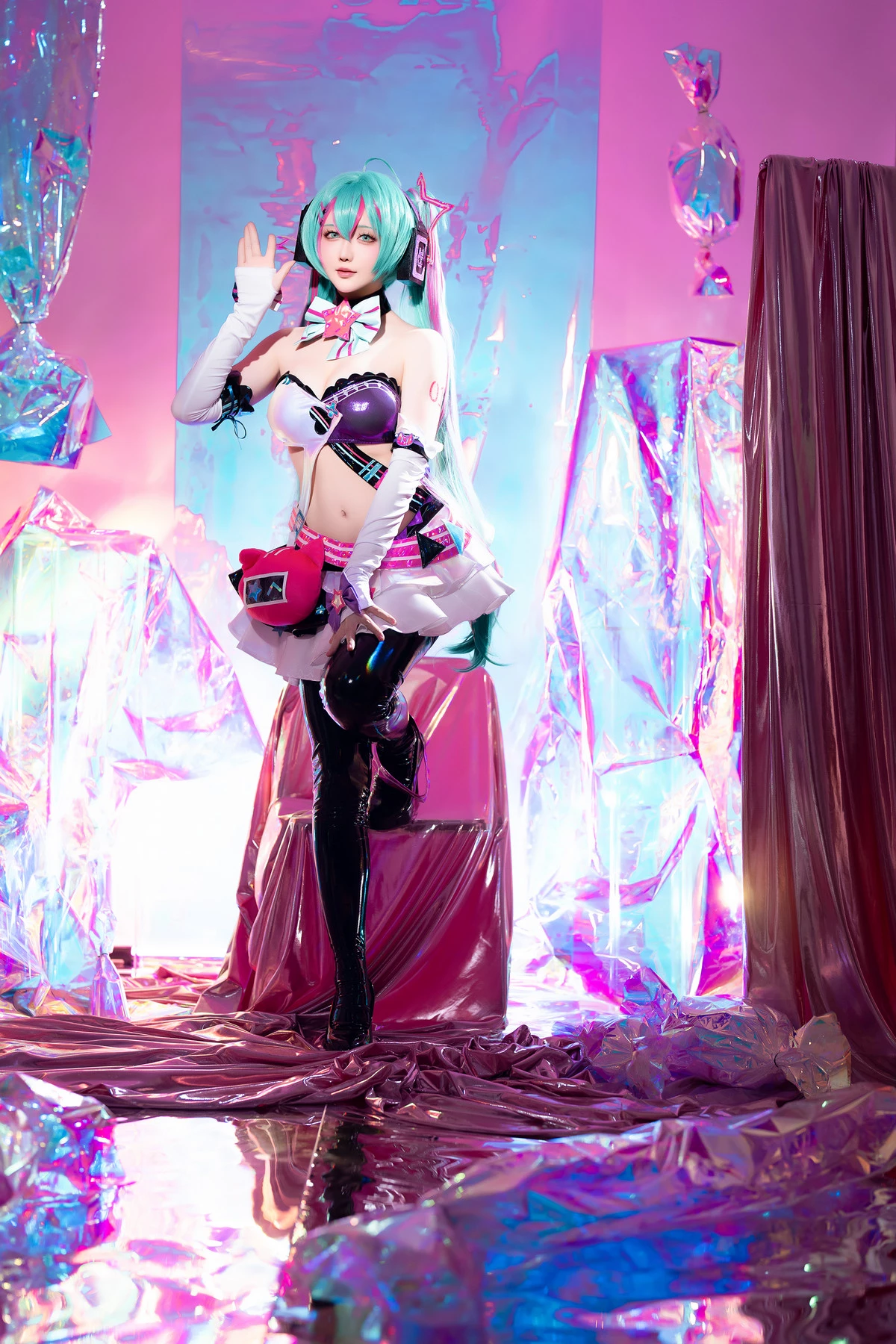 Xgyw.Org_Coser小姐姐星之迟迟Miku初音未来喵斯快跑主题性感内衣配黑皮长袜秀完美身材诱惑写真73P