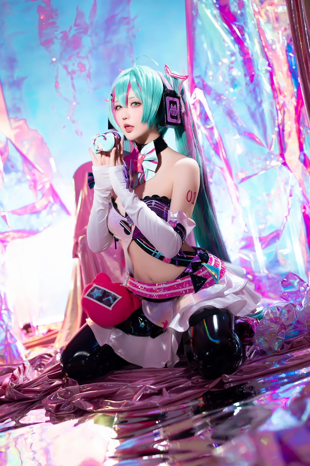 Xgyw.Org_Coser小姐姐星之迟迟Miku初音未来喵斯快跑主题性感内衣配黑皮长袜秀完美身材诱惑写真73P