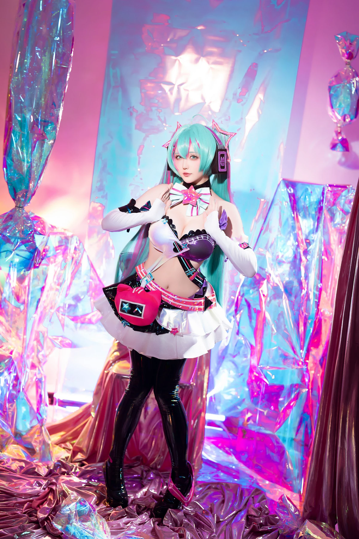 Xgyw.Org_Coser小姐姐星之迟迟Miku初音未来喵斯快跑主题性感内衣配黑皮长袜秀完美身材诱惑写真73P