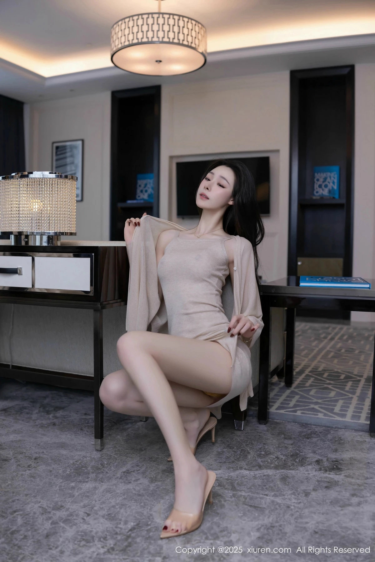 Xgyw.Org_XiuRen第9858_模特小逗逗私房性感浅色连衣短裙露情趣内衣秀曼妙身姿诱惑写真81P