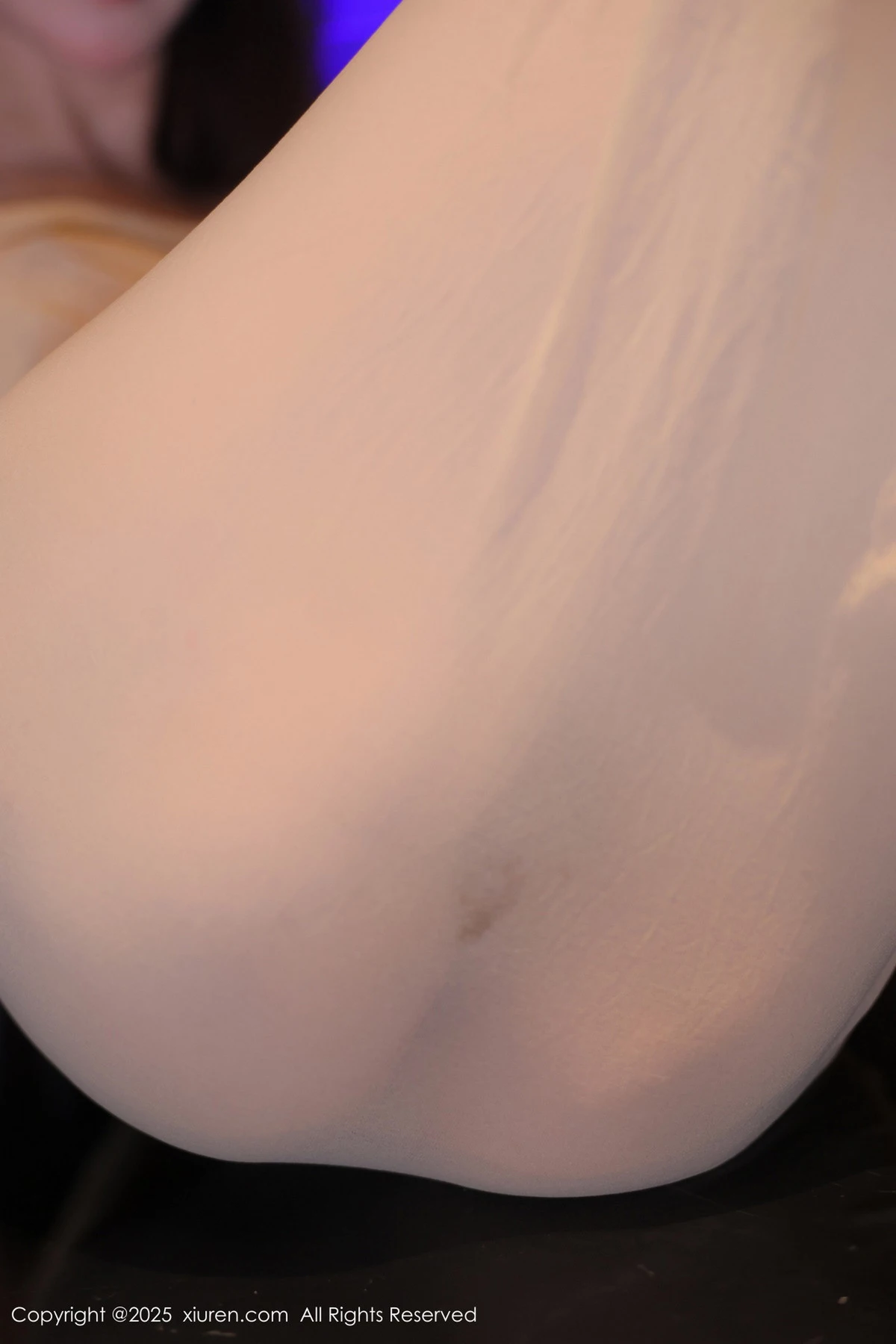 Xgyw.Org_XiuRen第9860_模特Candy糖糖私房性感肉色连体丝袜秀丰腴身姿撩人诱惑写真85P