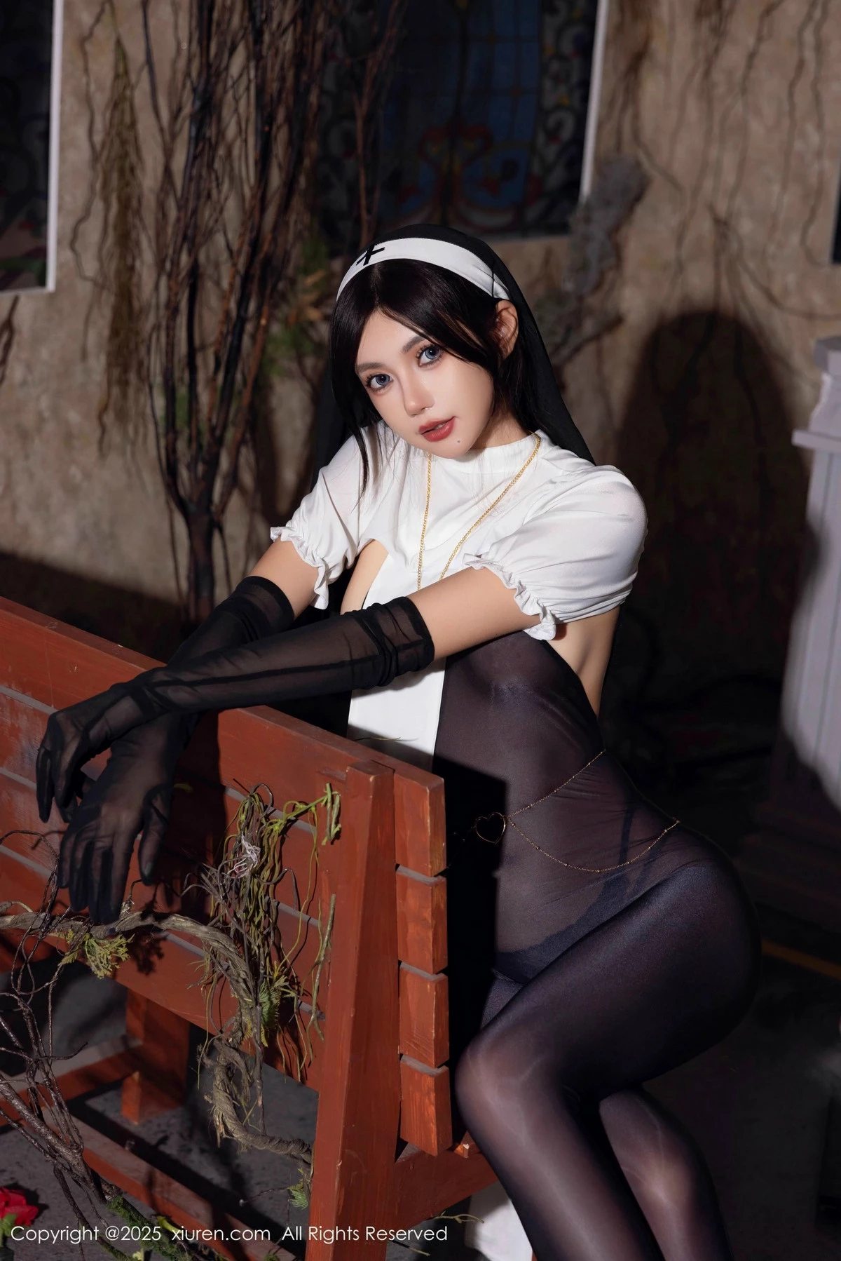 Xgyw.Org_XiuRen第9774期_女神绮里嘉ula性感修女服饰配超薄连体黑丝秀完美身材诱惑写真79P
