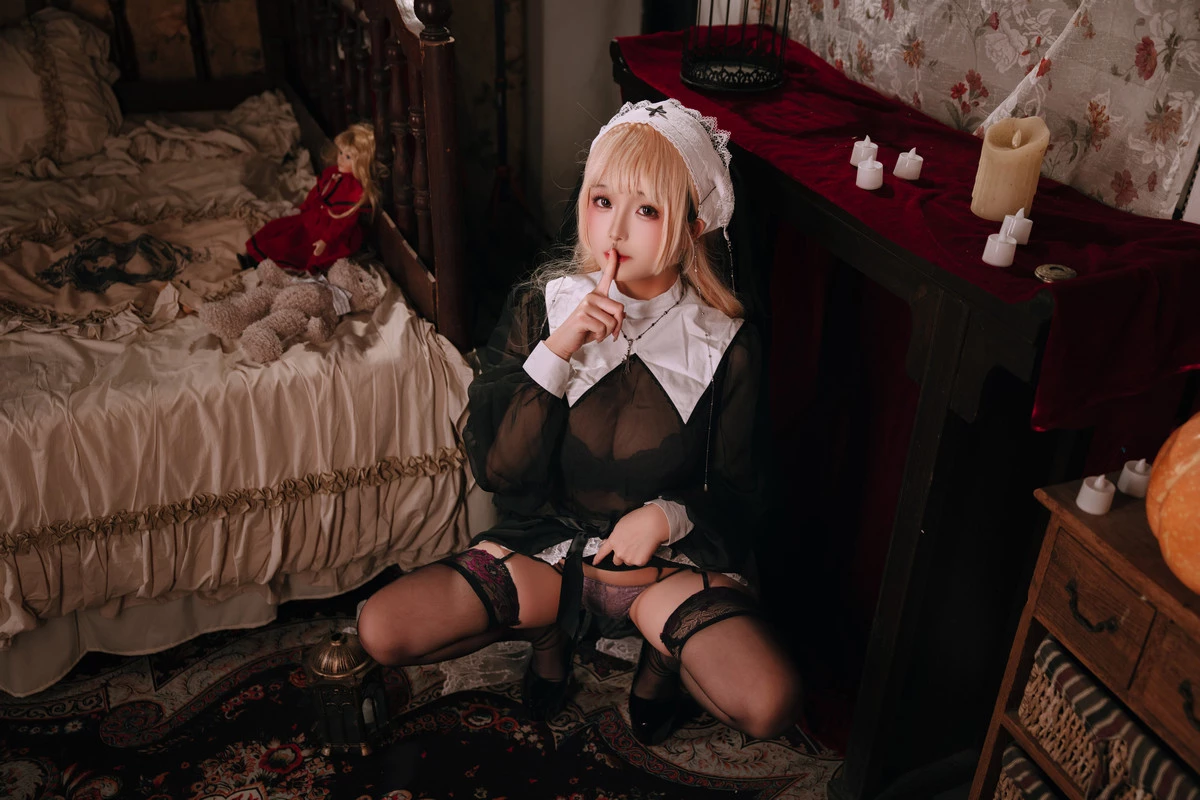 Xgyw.Org_Cosplay美女日奈娇禁忌修女主题私房性感蕾丝内衣+血滴子秀丰腴身材惹火诱惑写真160P
