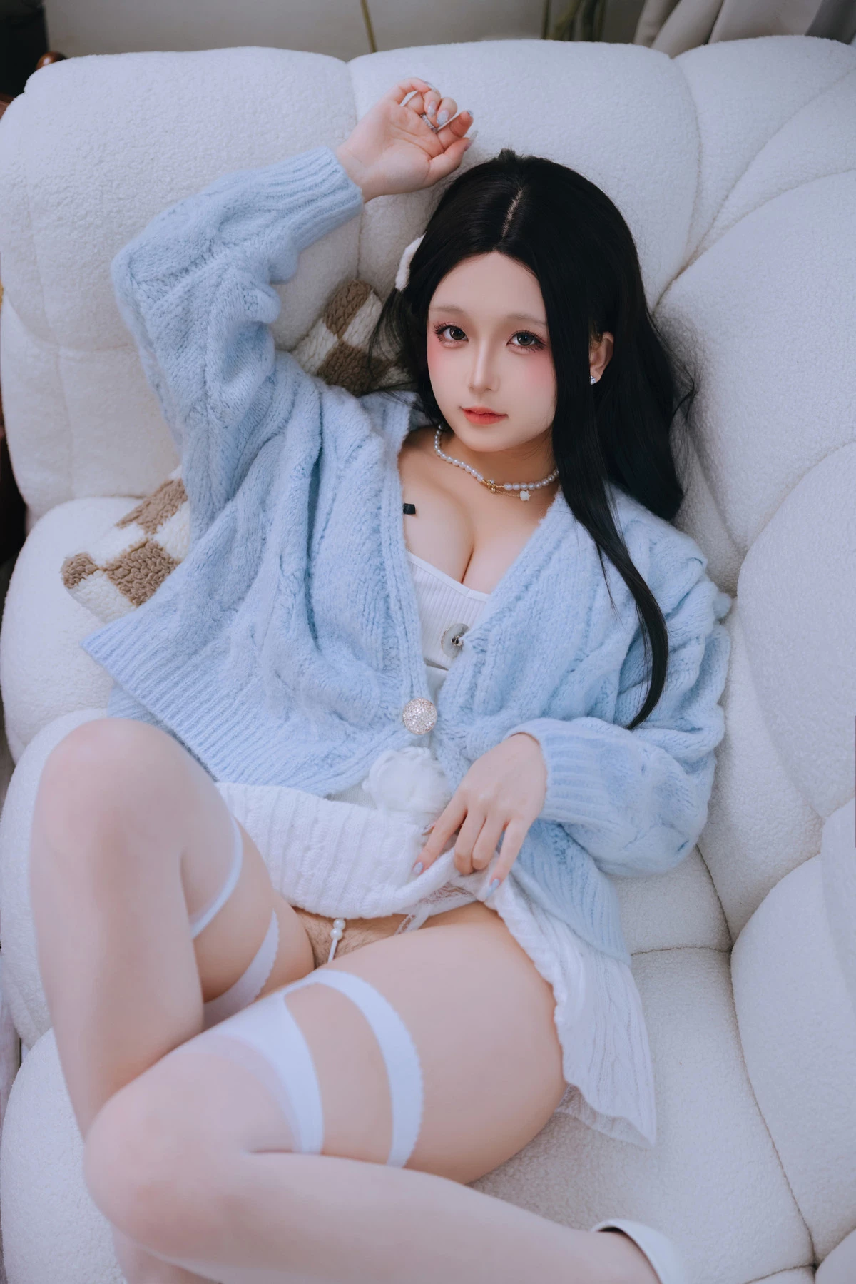 Xgyw.Org_Cosplay美女日奈娇与学姐约会主题性感白色蕾丝内衣+红色情趣捆绑秀惹火身材诱惑写真180P