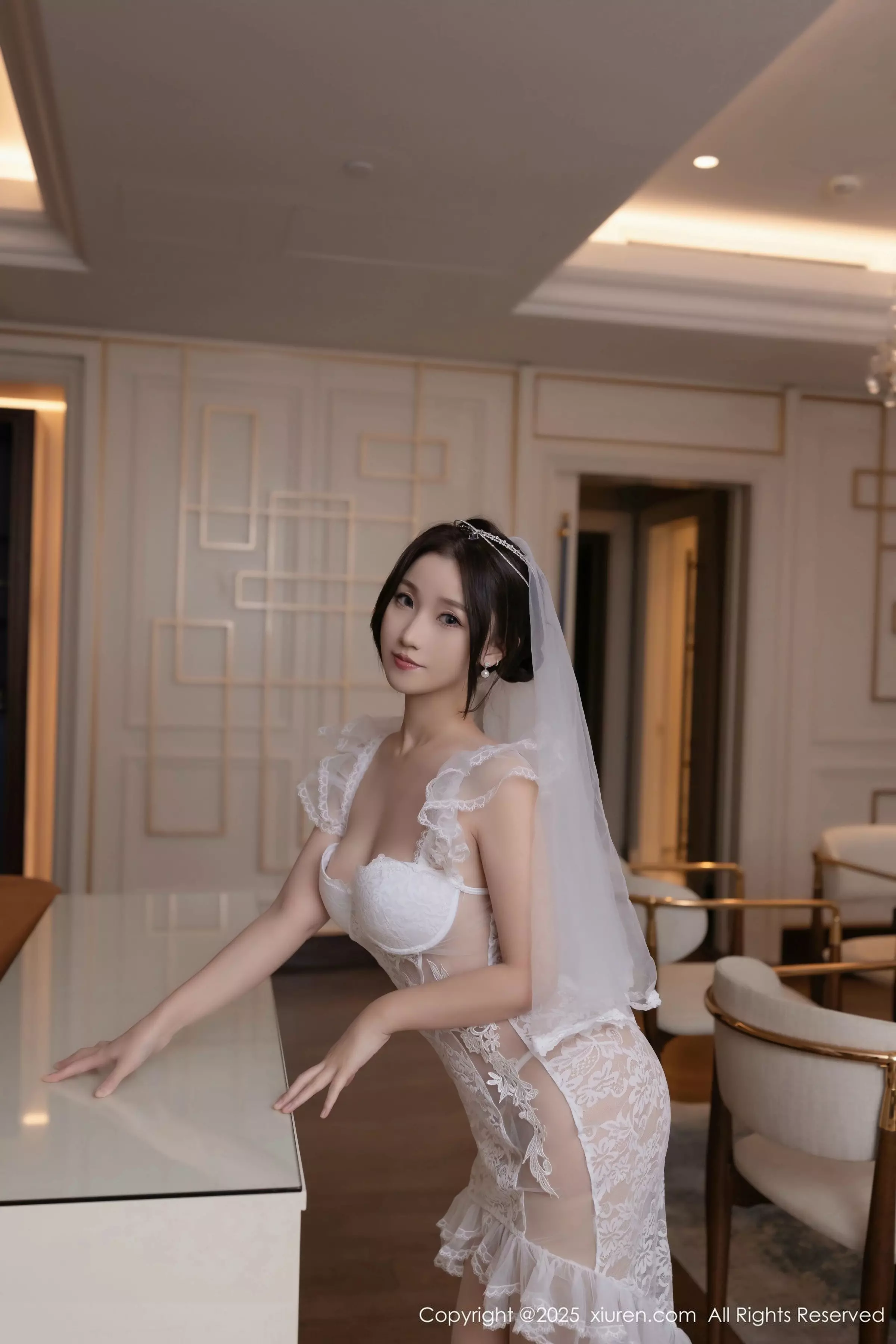Xgyw.Org_XiuRen第10006期_模特杏子Yada性感白色婚纱配超薄肉丝秀曼妙身姿撩人诱惑写真85P