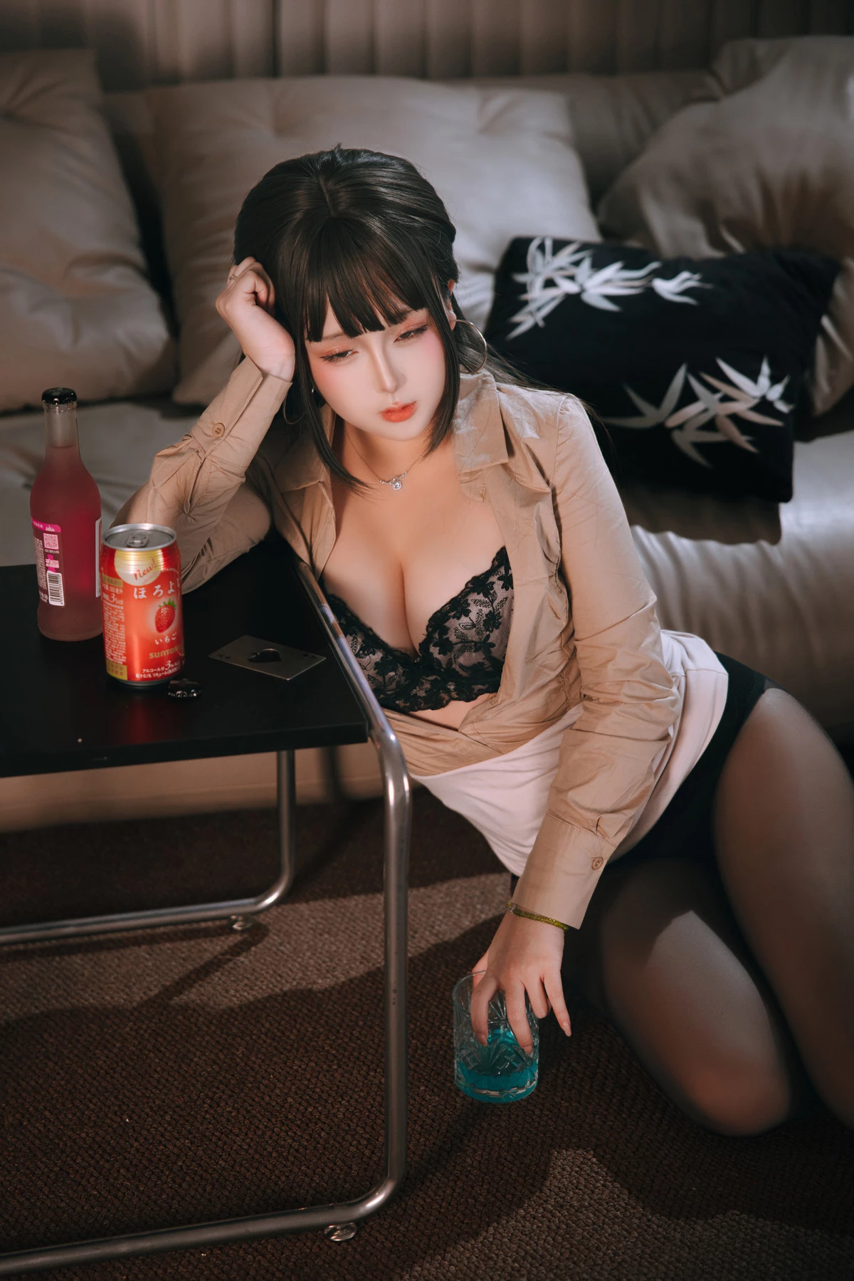 Xgyw.Org_Cosplay美女日奈娇醉酒的同事主题私房浴室性感黑色蕾丝内衣秀完美身材惹火诱惑写真190P