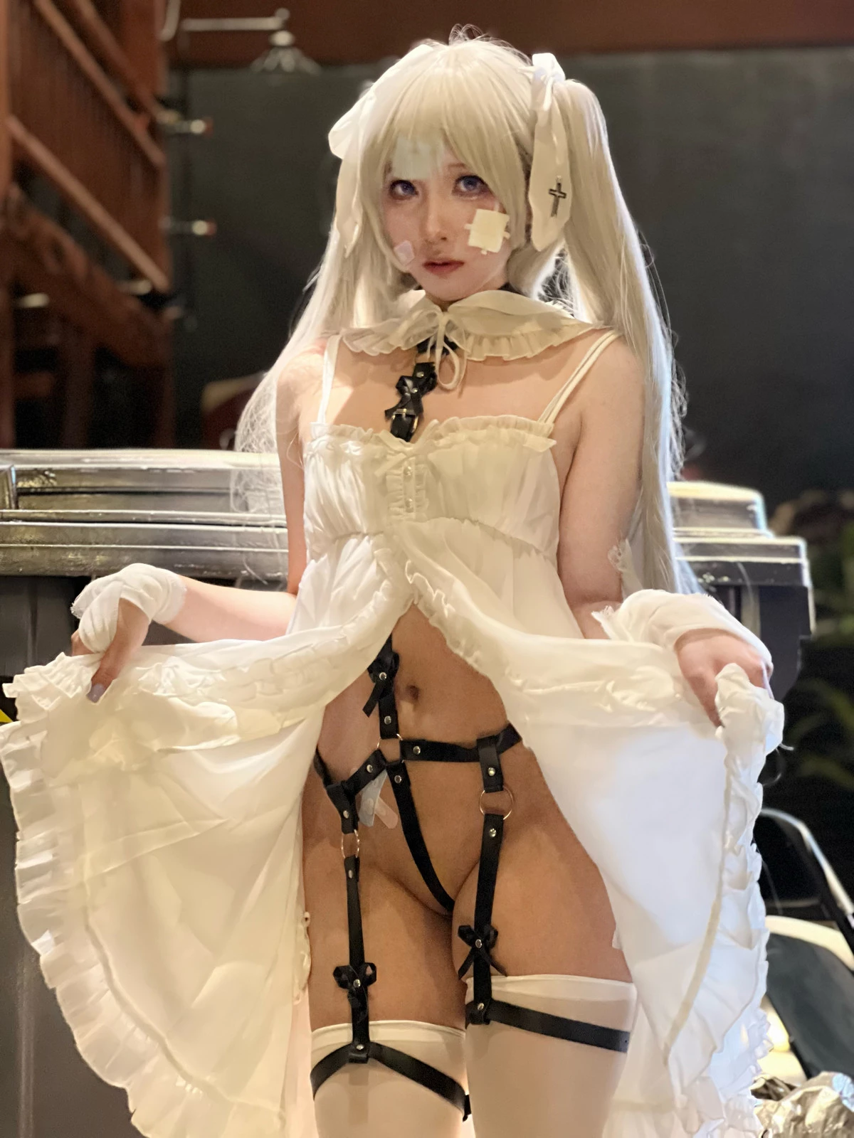 Xgyw.Org_Coser美女小和甜酒rurudo初音酱主题性感黑色情趣服饰配白丝袜秀油亮肌肤诱惑写真141P