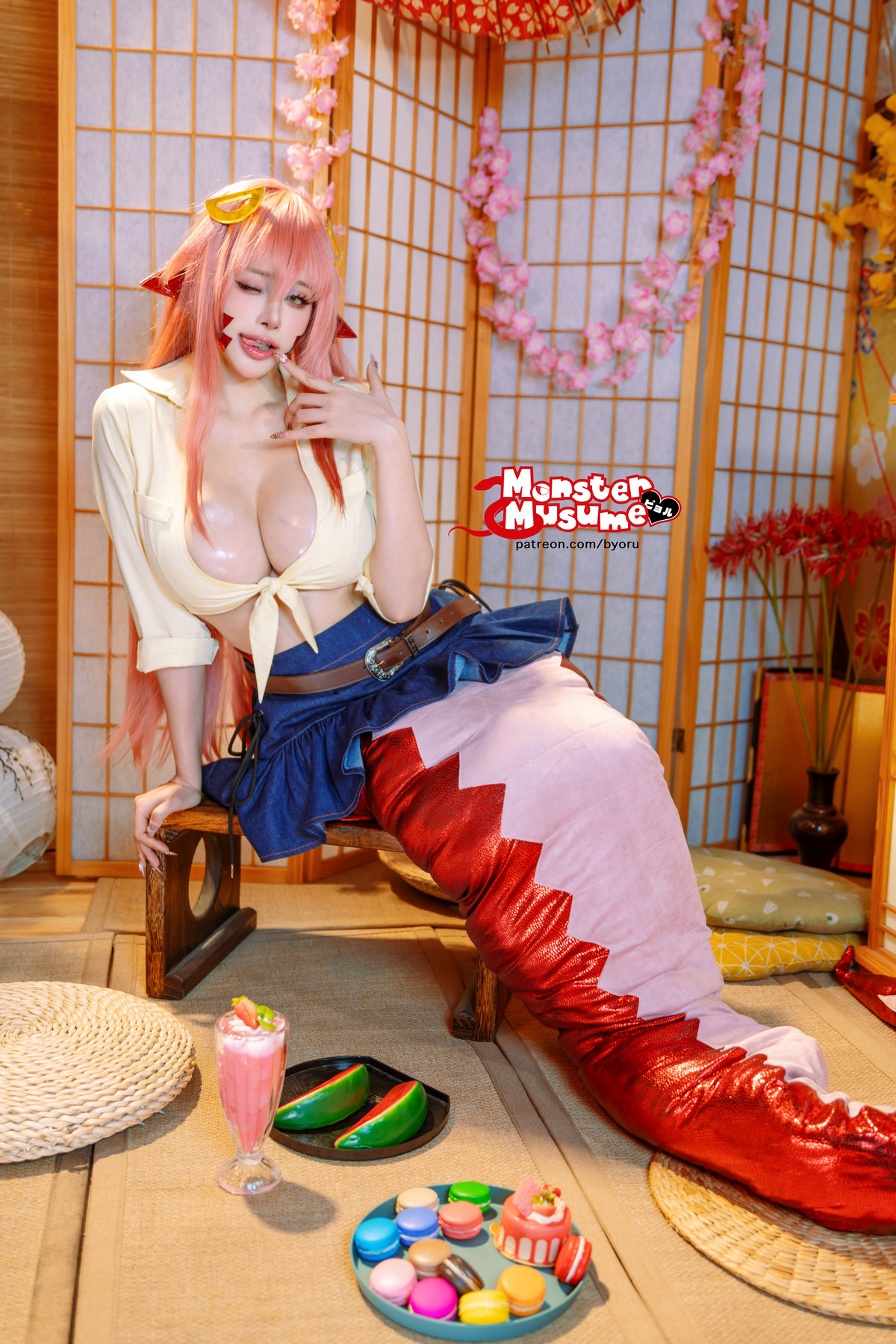 Xgyw.Org_日本性感萝莉Byoru-Miia Monster Musume主题性感蛇女装扮露白色内衣秀火辣身材诱惑写真66P