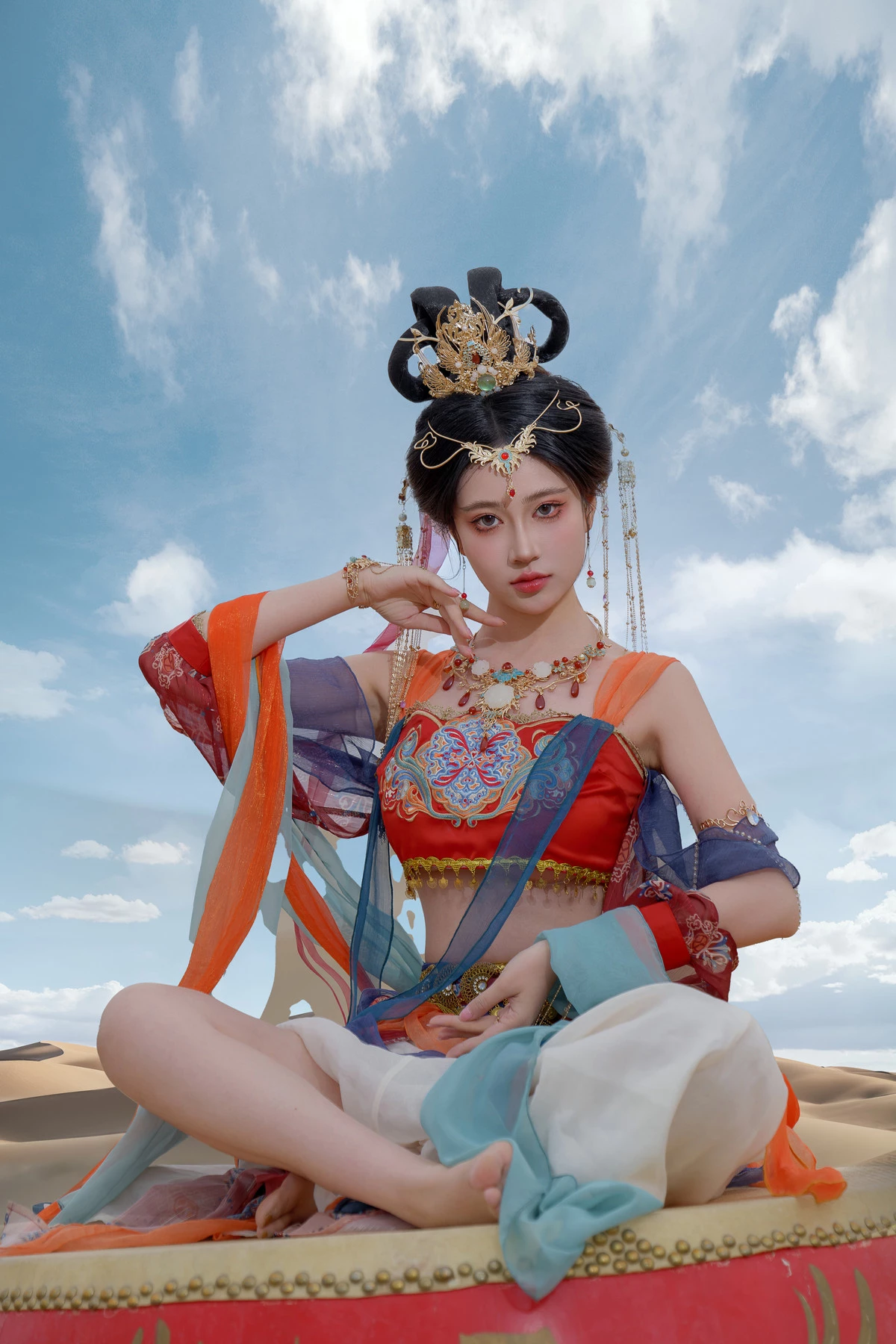 Xgyw.Org_网络美女年年Nnian飞天主题沙漠外景性感仙女薄纱服饰半脱秀婀娜身姿丰满诱惑写真63P