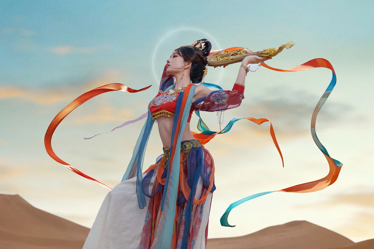 Xgyw.Org_网络美女年年Nnian飞天主题沙漠外景性感仙女薄纱服饰半脱秀婀娜身姿丰满诱惑写真63P