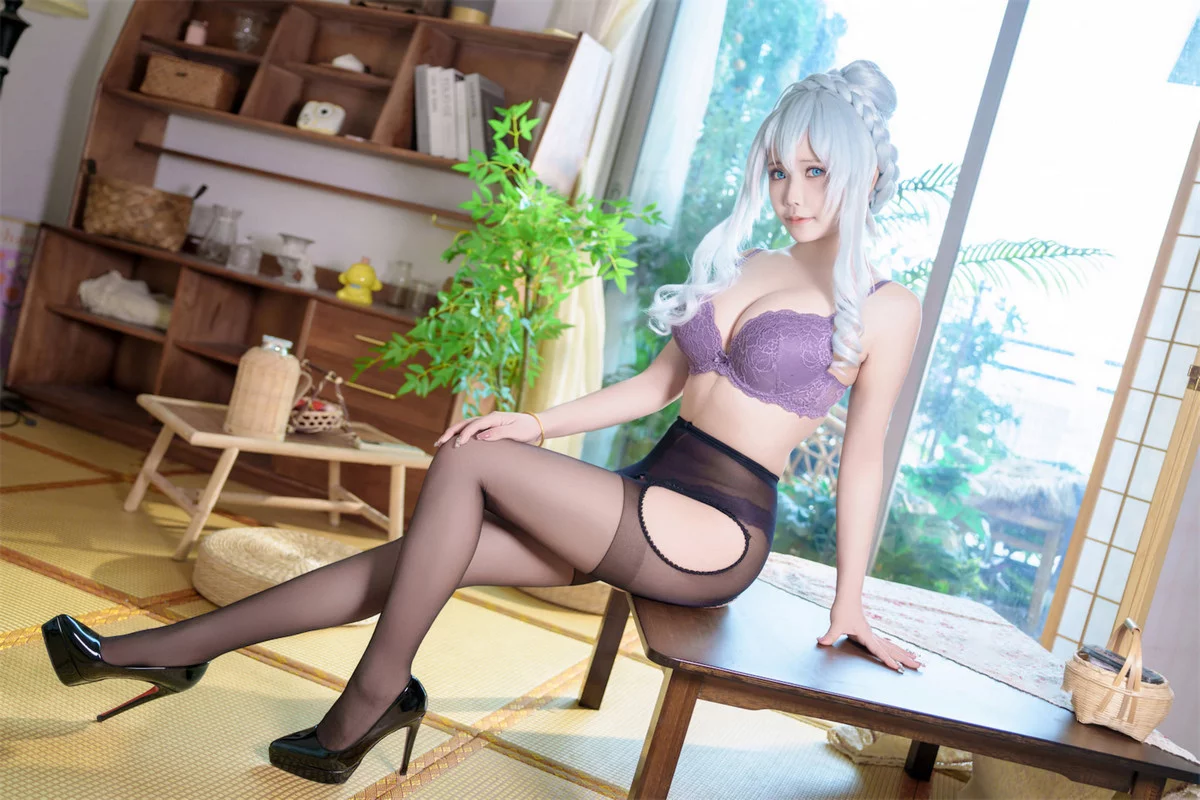 Xgyw.Org_Cosplay美女日奈娇叛逆少女JK主题性感薄透白T配黑色丝袜半脱秀火辣身材撩人诱惑写真106P