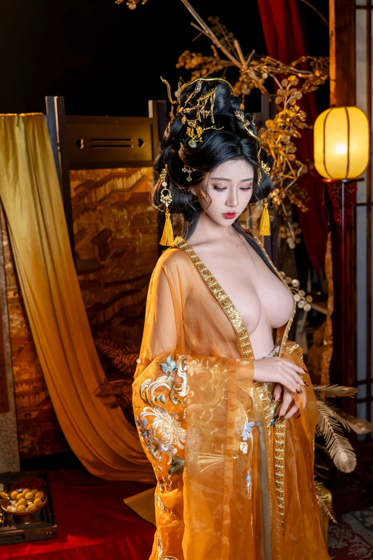 Xgyw.Org_网络美女年年Nnian金蛇贺岁主题性感黄色古典薄纱服饰半脱秀豪乳肥臀惹火诱惑写真80P