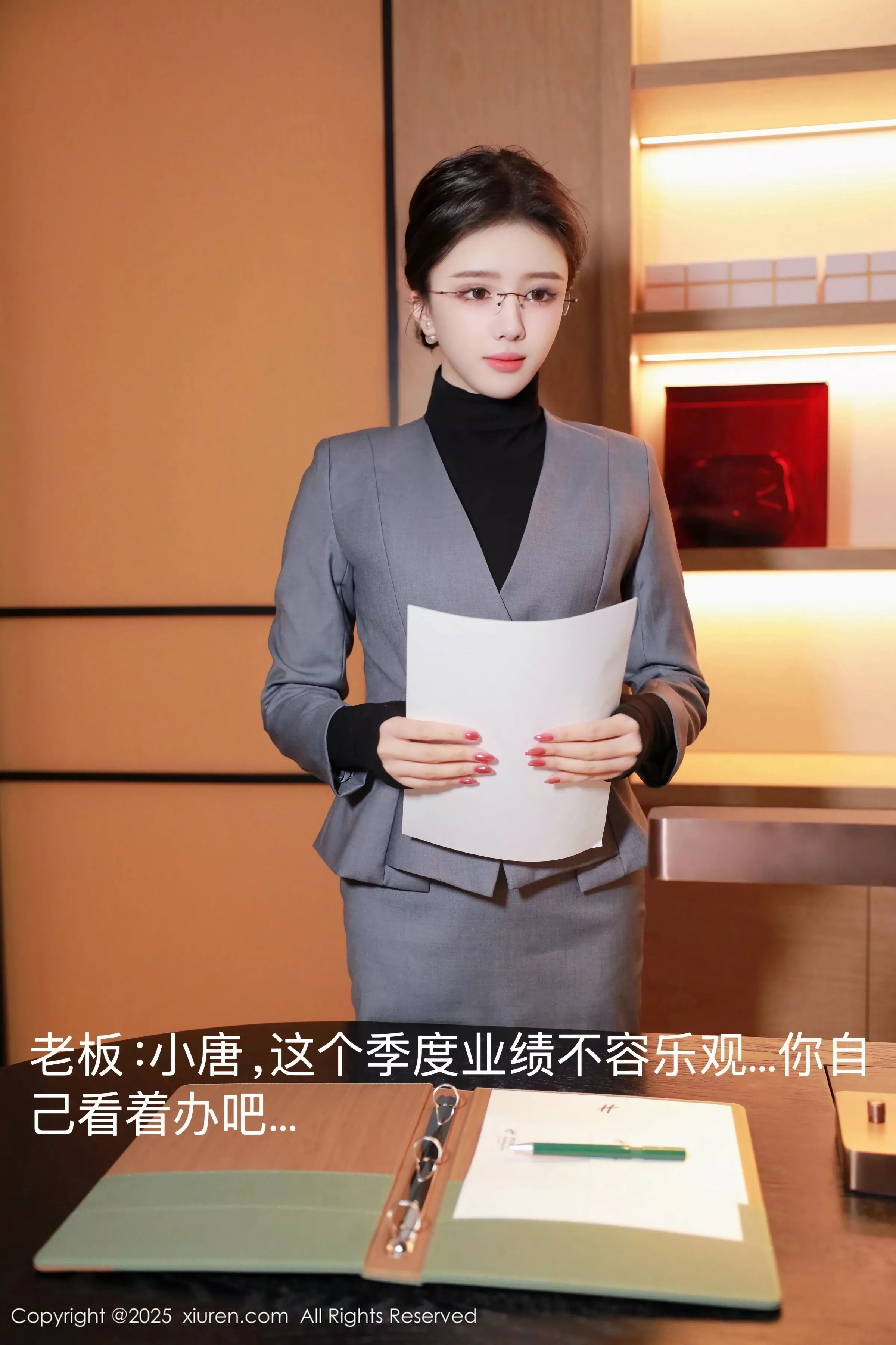 Xgyw.Org_XiuRen第10119期_模特唐翩翩性感灰色OL服饰配黑丝吊袜秀完美身材迷人诱惑写真74P
