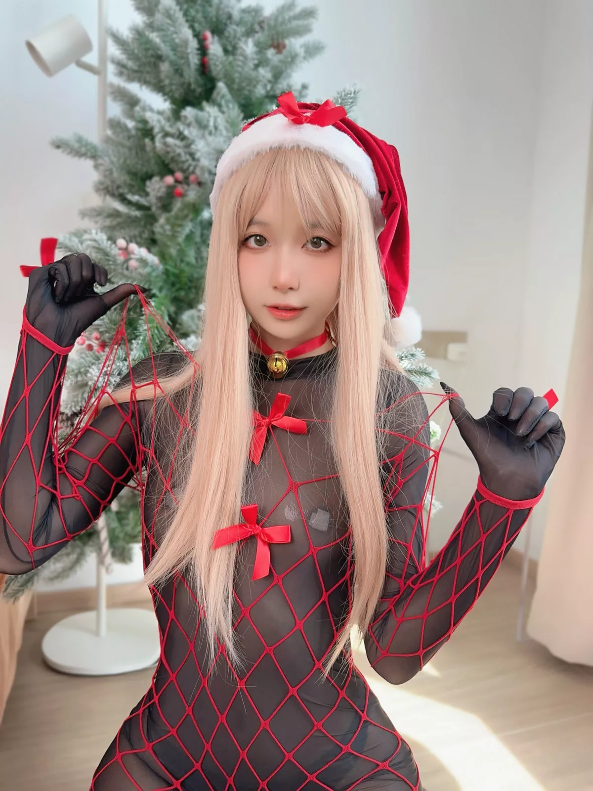 Xgyw.Org_Coser美女布丁大法Perohub-12月订阅主题私房性感6套服饰系列秀翘臀美腿诱惑写真130P