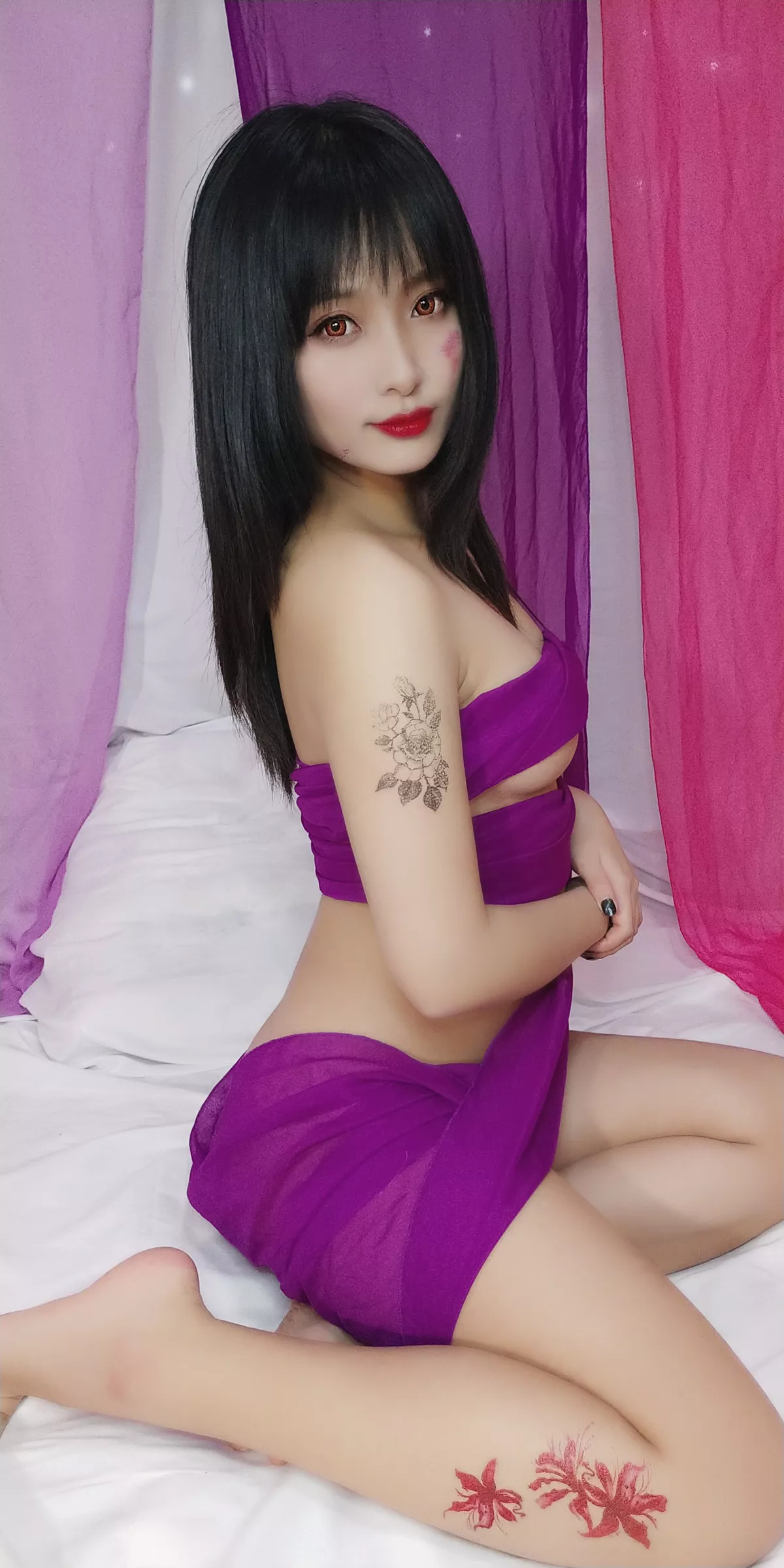 Xgyw.Org_动漫博主洛璃LoLiSAMA红女妖主题性感红色薄纱露红色蕾丝内衣秀曼妙身姿诱惑写真93P