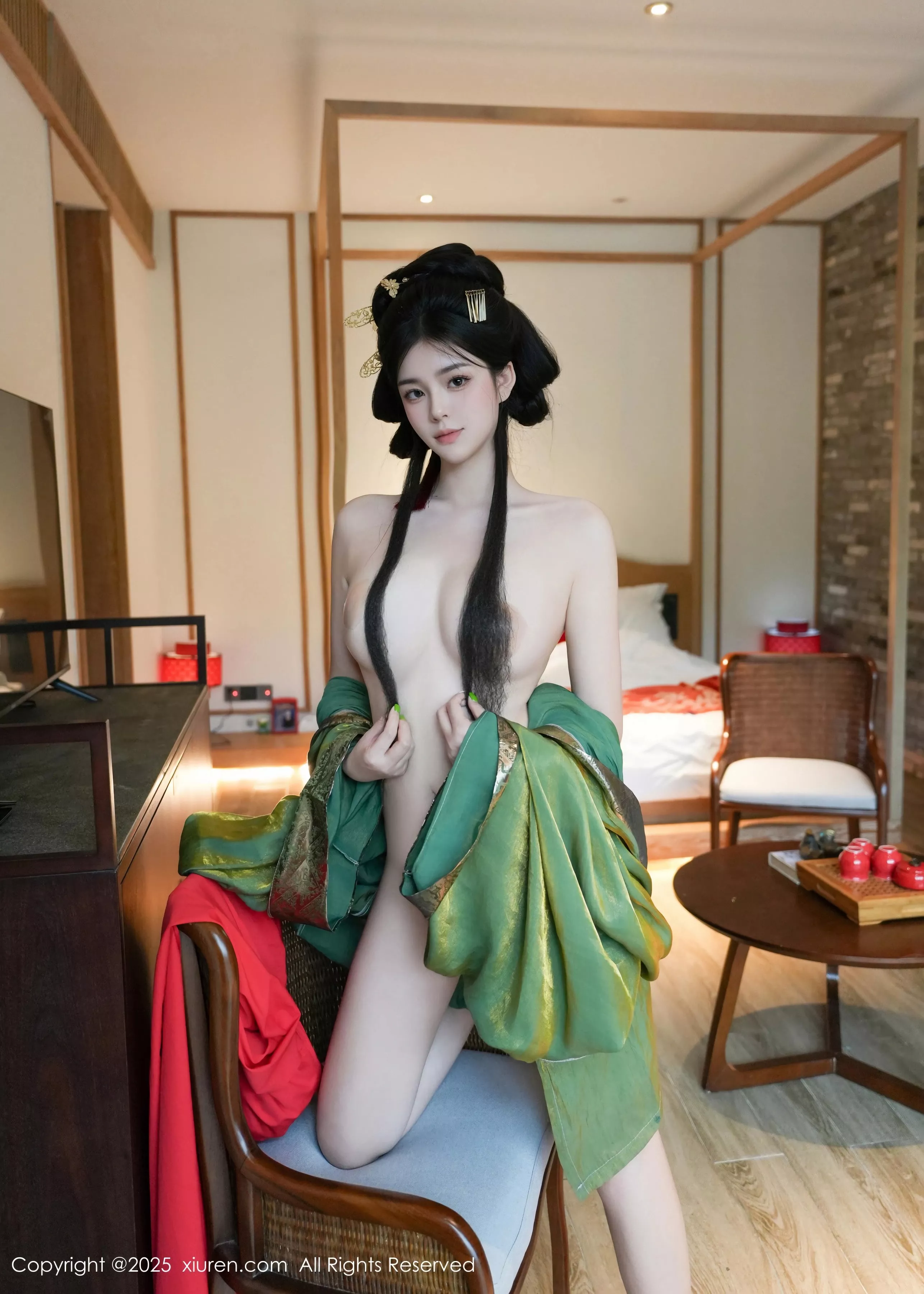 Xgyw.Org_XiuRen第10126期_模特雪糕CiCi性感绿色古风服饰露红色情趣服饰秀美腿诱惑写真68P