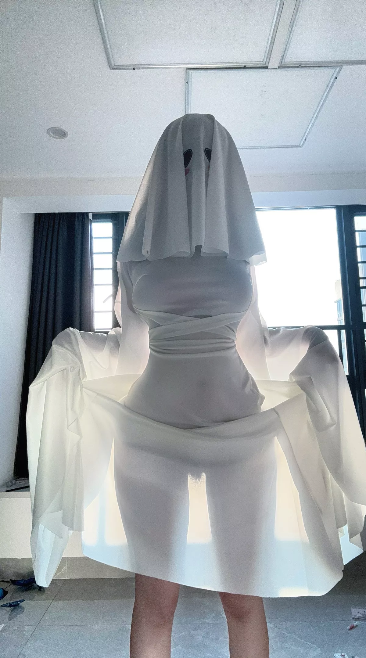 Xgyw.Org_鬼马少女阿薰kaOri魔女姐姐&幽灵娘主题性感黑色情趣内衣秀油亮肌肤惹火身材诱惑写真136P