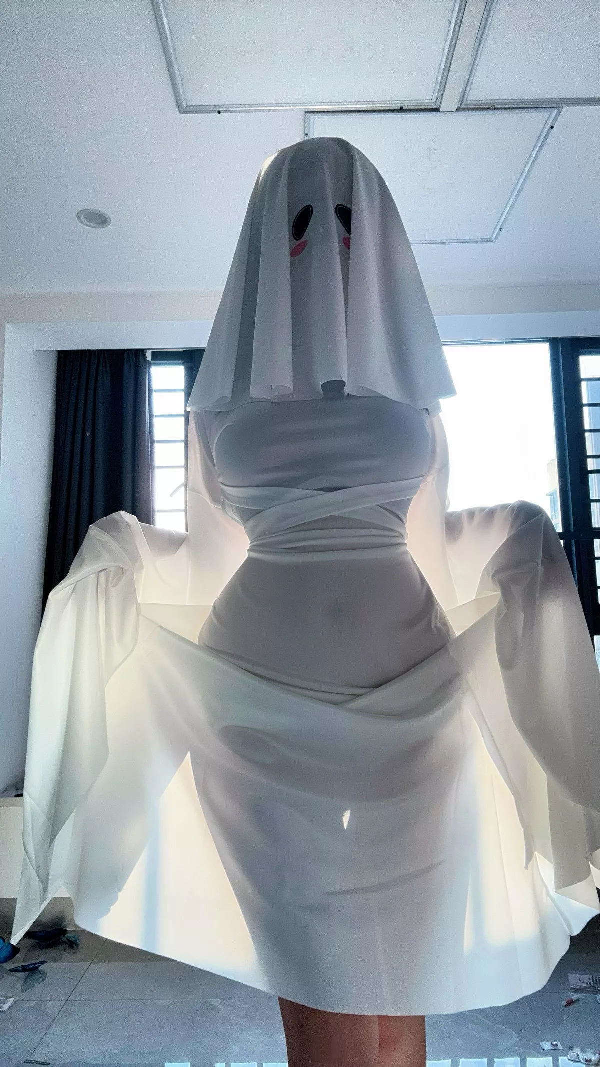 Xgyw.Org_鬼马少女阿薰kaOri魔女姐姐&幽灵娘主题性感黑色情趣内衣秀油亮肌肤惹火身材诱惑写真136P