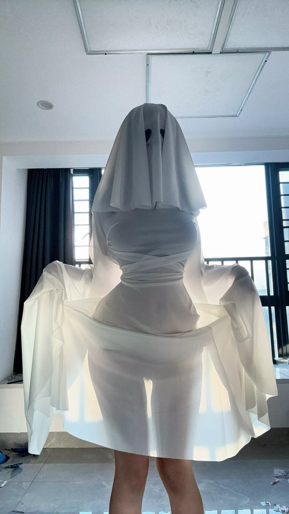 Xgyw.Org_鬼马少女阿薰kaOri魔女姐姐&幽灵娘主题性感黑色情趣内衣秀油亮肌肤惹火身材诱惑写真136P