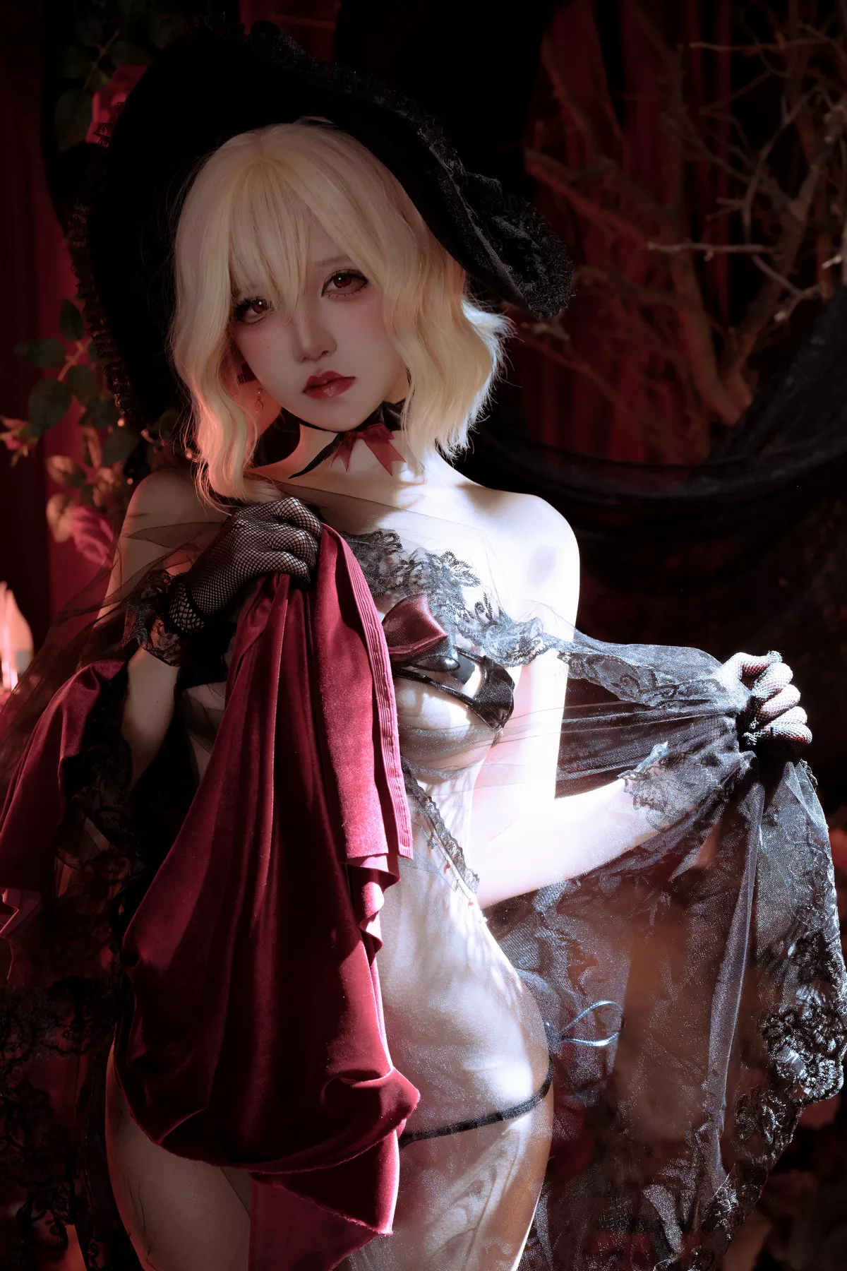 Xgyw.Org_鬼马少女阿薰kaOri魔女姐姐&幽灵娘主题性感黑色情趣内衣秀油亮肌肤惹火身材诱惑写真136P