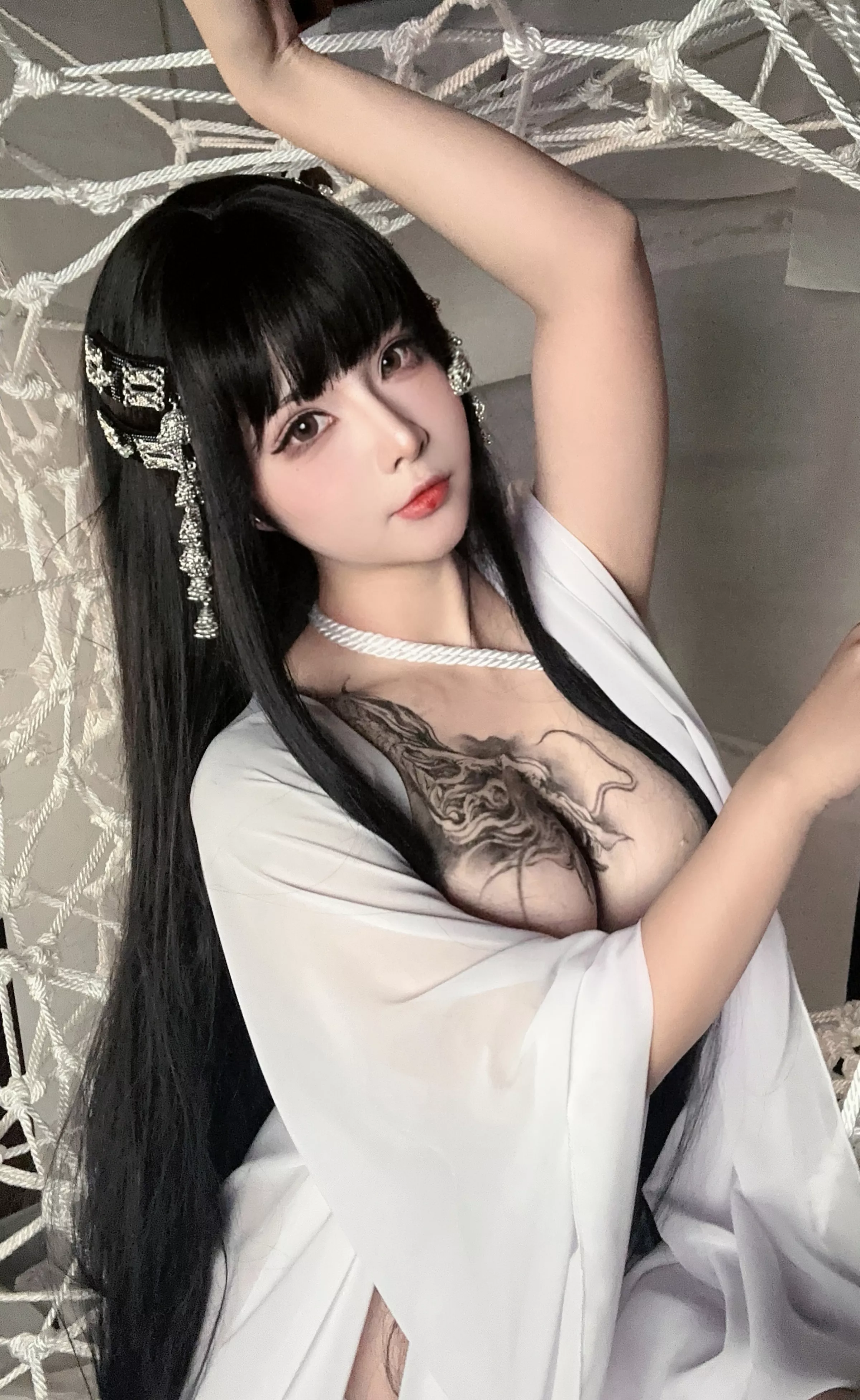 Xgyw.Org_网络美女yuuhui玉汇白龙吟主题私房性感白色薄纱服饰露傲人豪乳遮点秀惹火身材诱惑写真40P