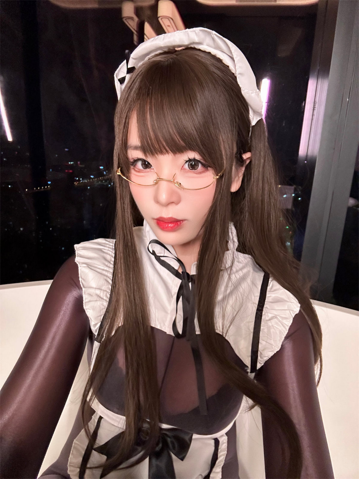 Xgyw.Org_网络美女轩萧学姐连体丝女仆主题浴室场景性感女仆装配超薄连体黑丝秀曼妙身姿诱惑写真90P