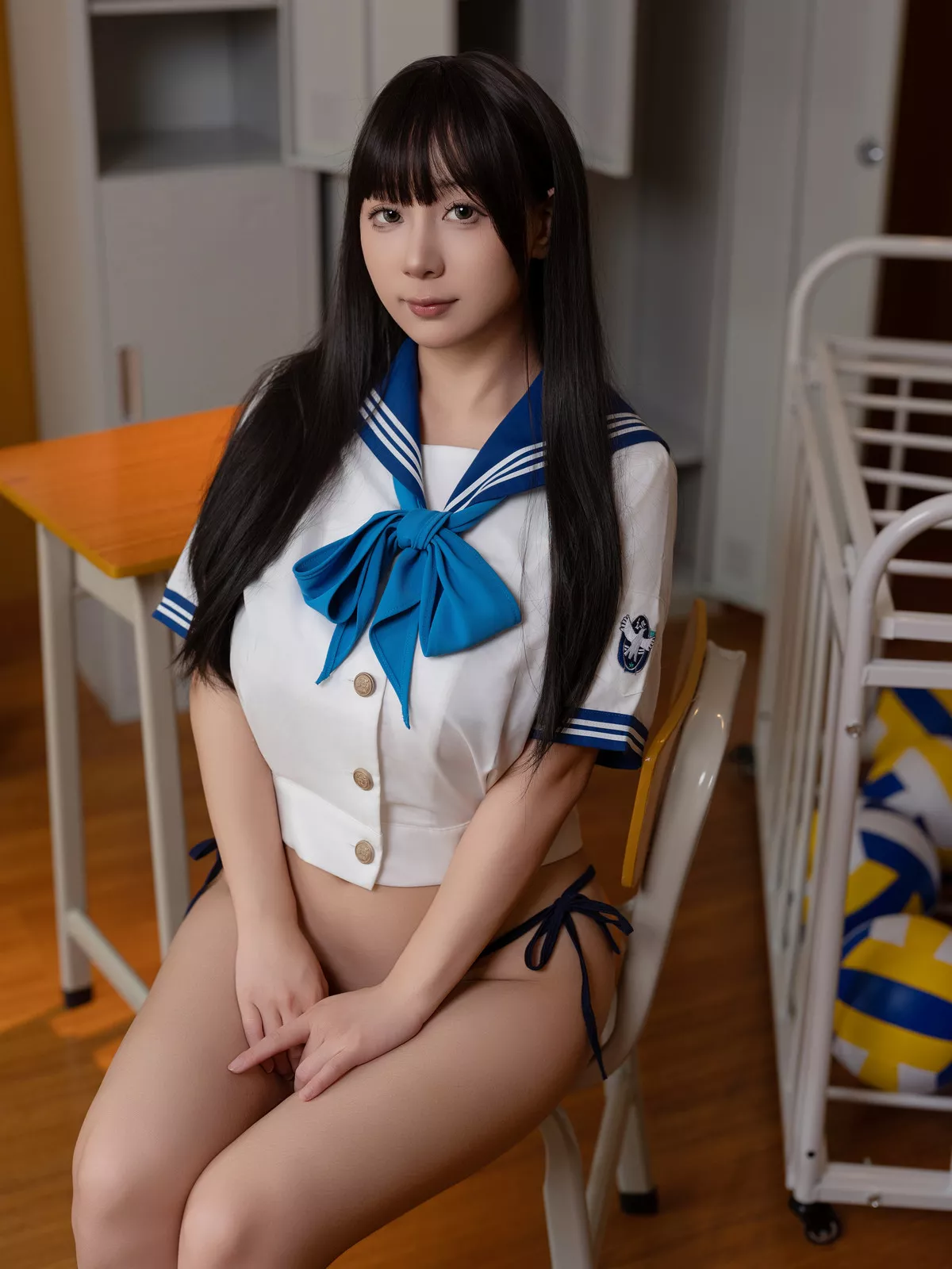 Xgyw.Org_Coser美女浅安安放课后主题性感学生制服露白色内衣半脱秀丰腴身材惹火诱惑写真77P
