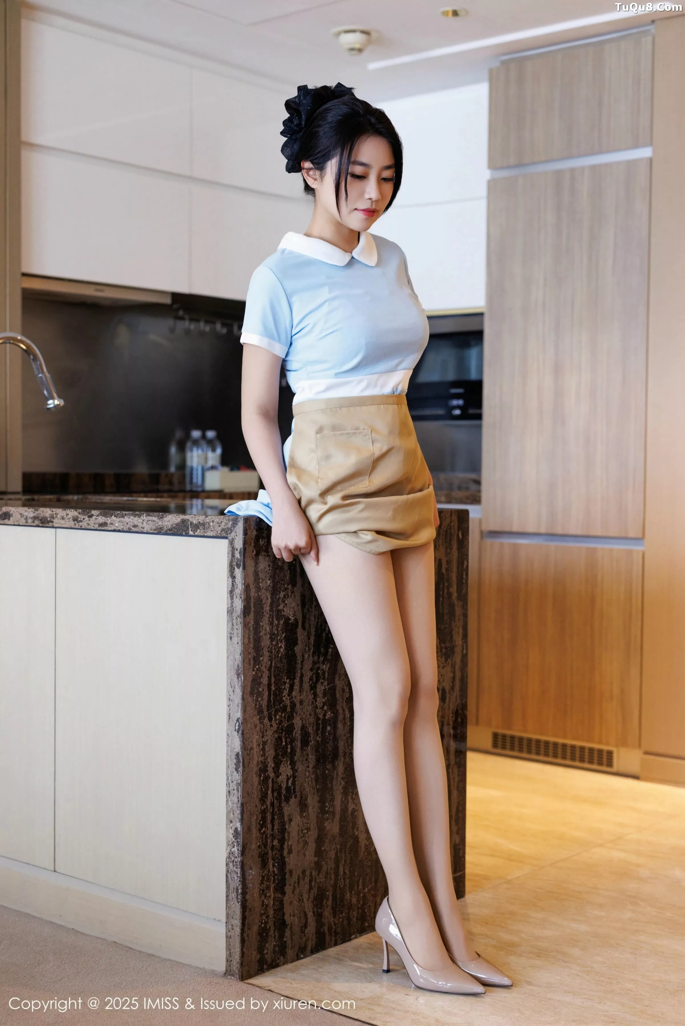 Xgyw.Org_[IMISS爱蜜社]Vol.793_女神许诺Sabrina性感蓝色连衣短裙露肉色内衣秀完美身材诱惑写真81P