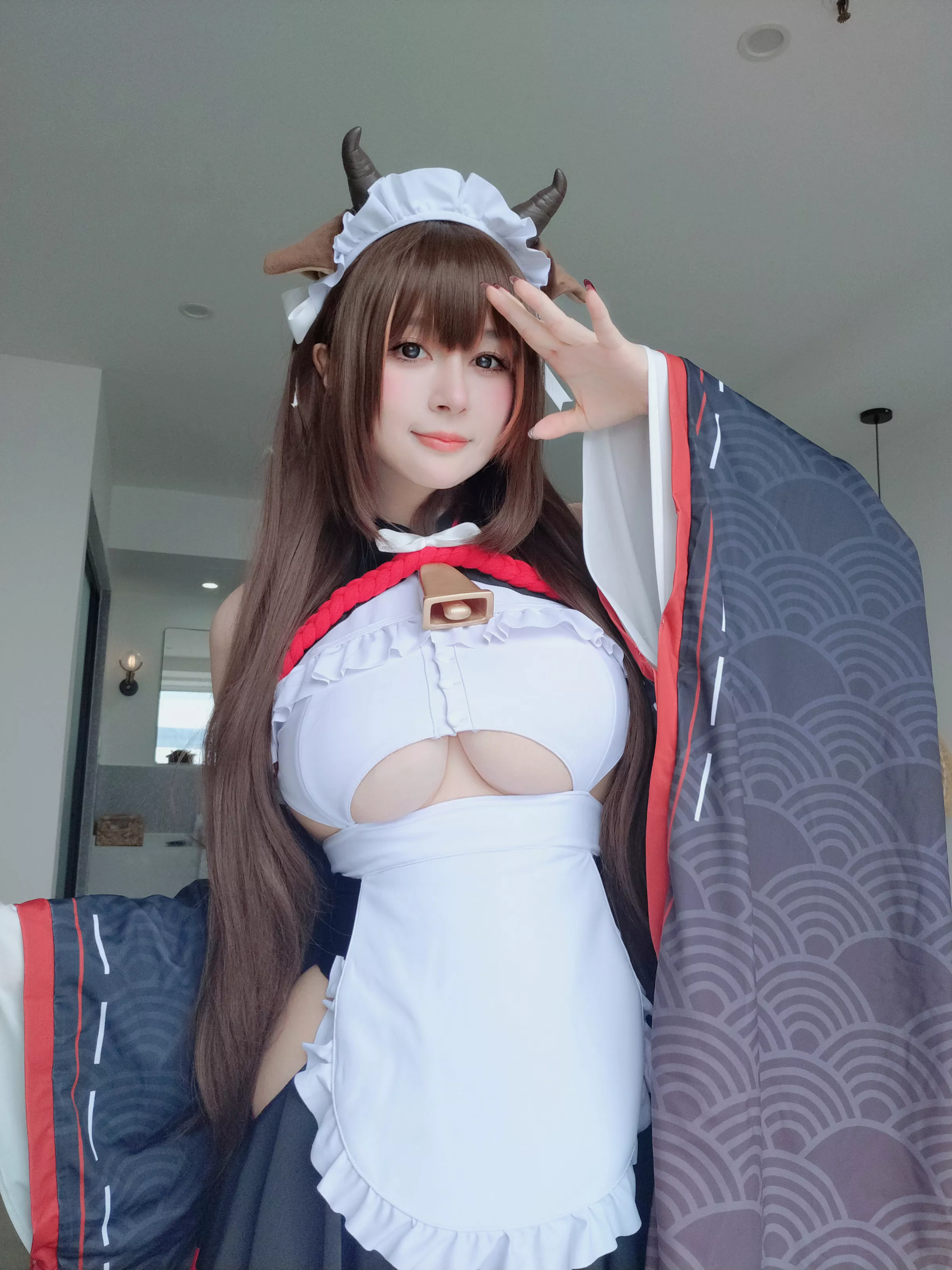 Xgyw.Org_Coser小姐姐白银81碧蓝航线樫野主题性感黑白女仆服饰配黑丝袜秀丰腴身材完美诱惑写真92P