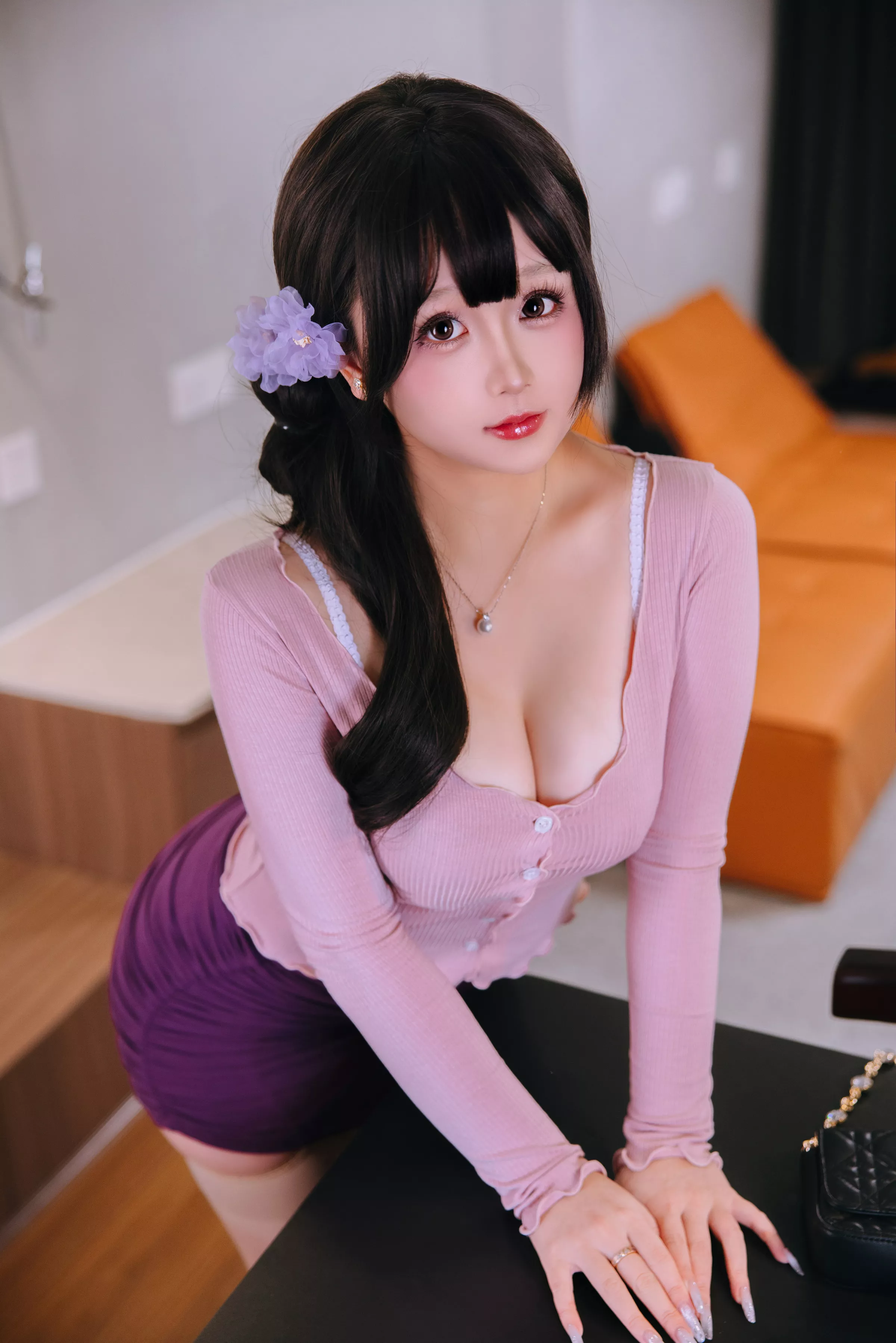 Xgyw.Org_Cosplay美女日奈娇小妈主题私房性感紫色薄纱裙露性感内衣配超薄肉丝秀丰腴身材诱惑写真175P