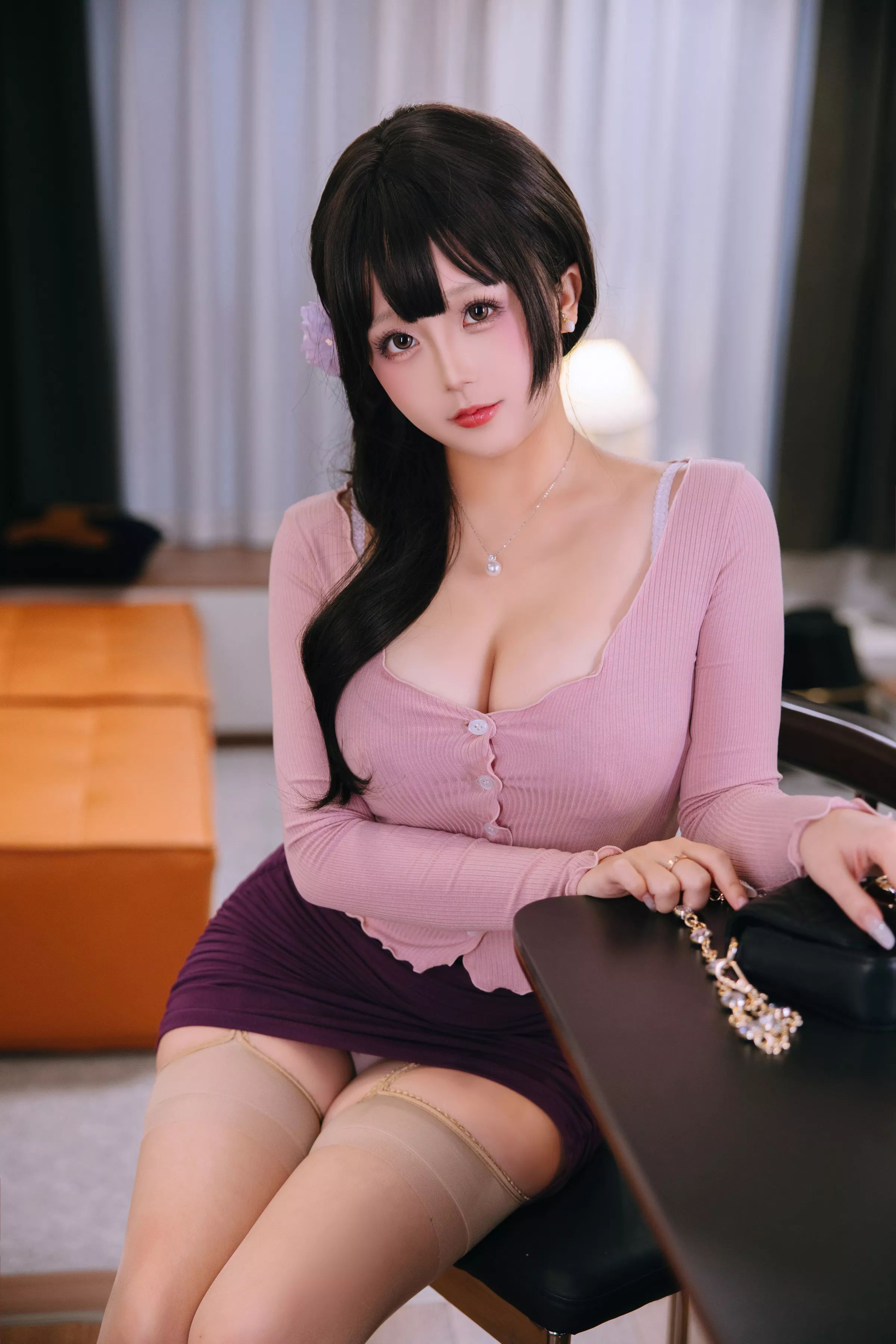 Xgyw.Org_Cosplay美女日奈娇小妈主题私房性感紫色薄纱裙露性感内衣配超薄肉丝秀丰腴身材诱惑写真175P