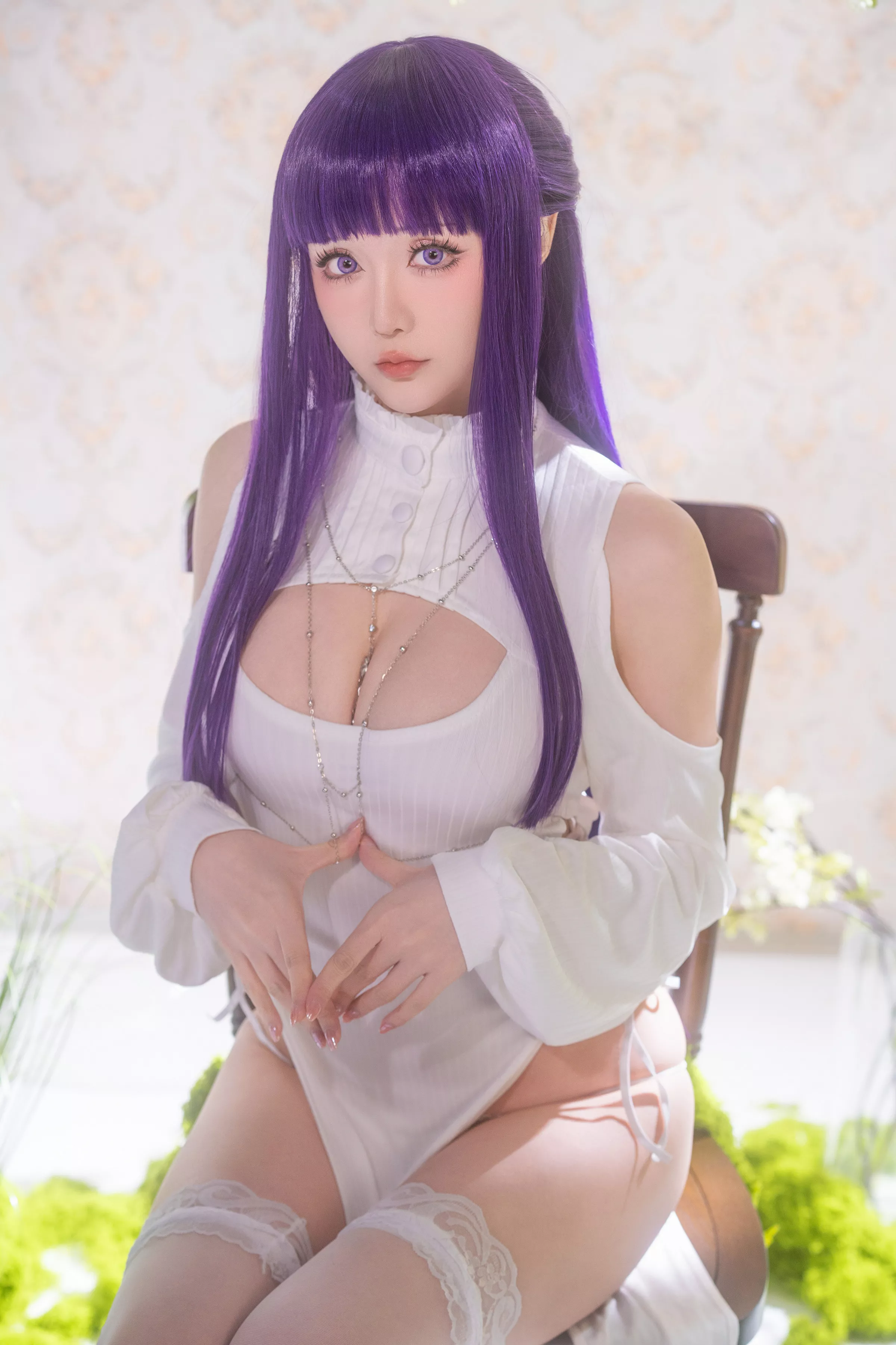 Xgyw.Org_Coser小姐姐星之迟迟25年3月计划E菲伦同人主题白色旗袍配白丝袜秀完美身材性感写真67P