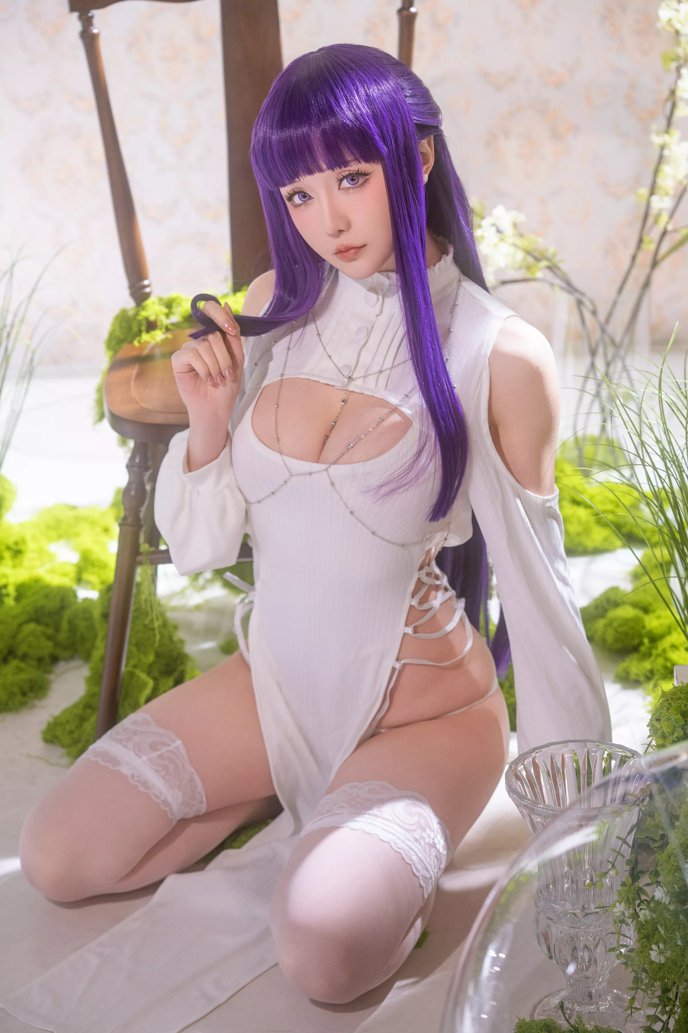 Xgyw.Org_Coser小姐姐星之迟迟25年3月计划E菲伦同人主题白色旗袍配白丝袜秀完美身材性感写真67P