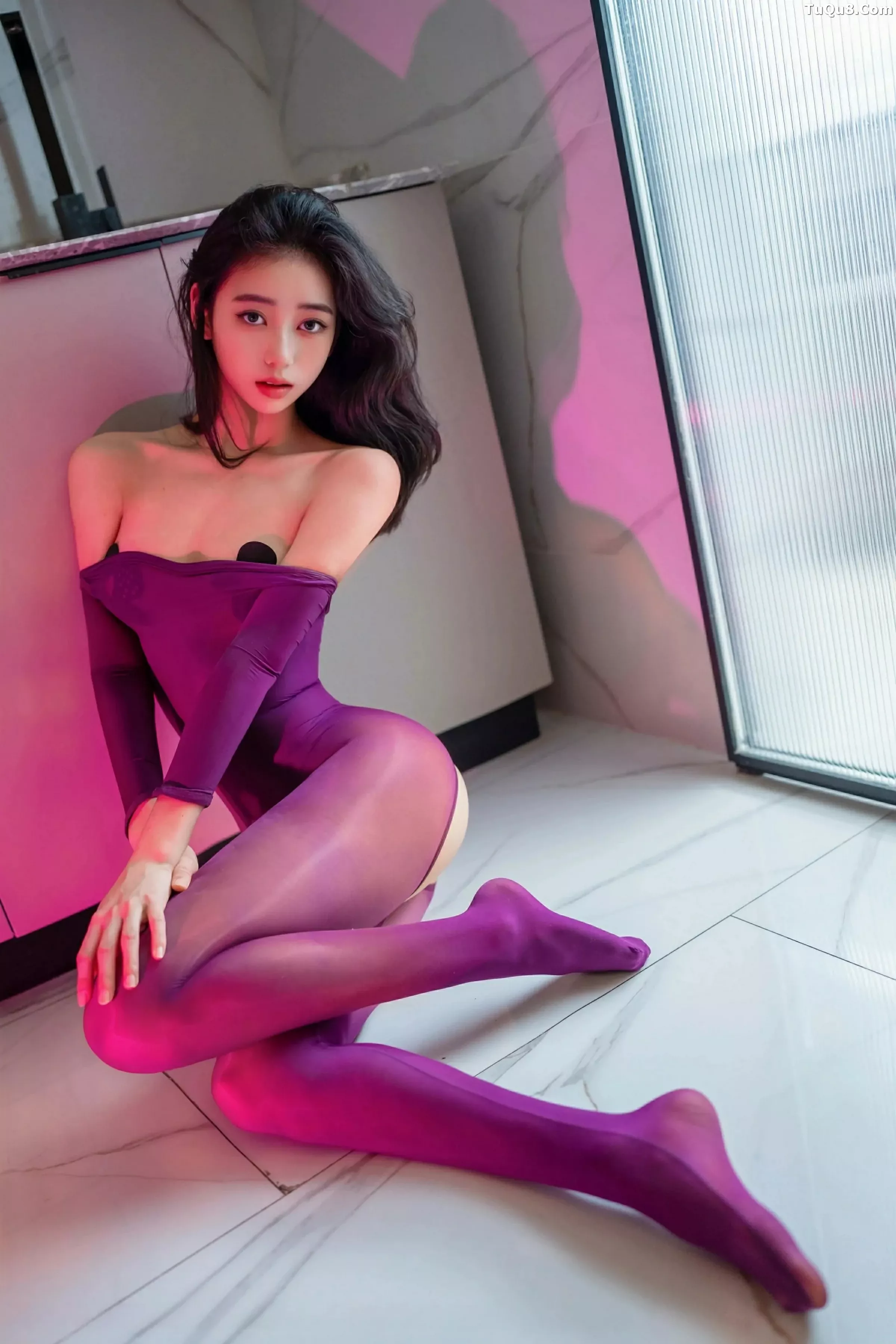 Xgyw.Org_[XINGYAN星颜社]VOL.363_模特时安安浴室场景性感紫色连体丝袜秀柔美身姿撩人诱惑写真81P