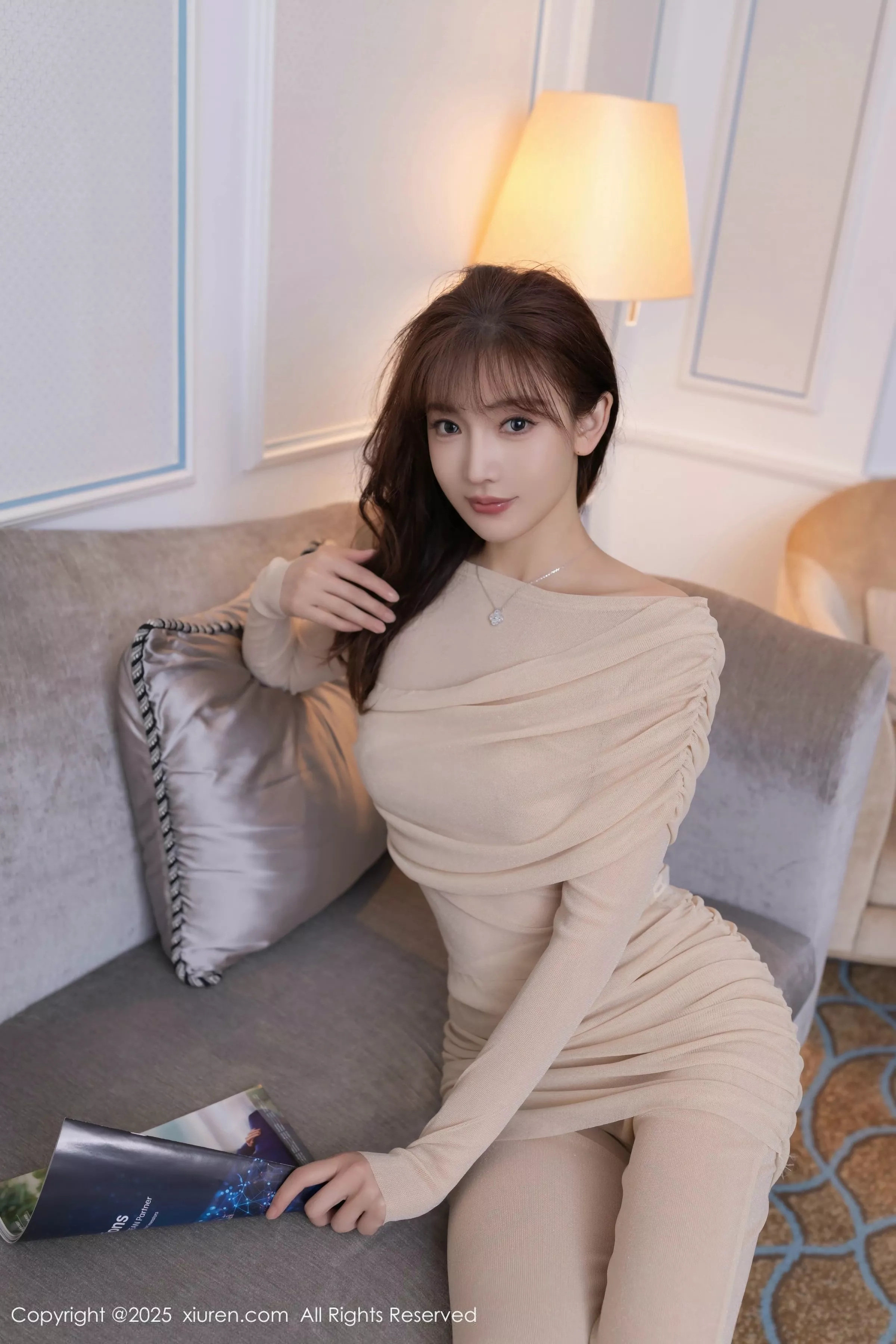 Xgyw.Org_[XiuRen秀人网]No.10436_模特陆萱萱性感白色情趣内衣配白色丝袜秀柔美身材撩人诱惑写真80P
