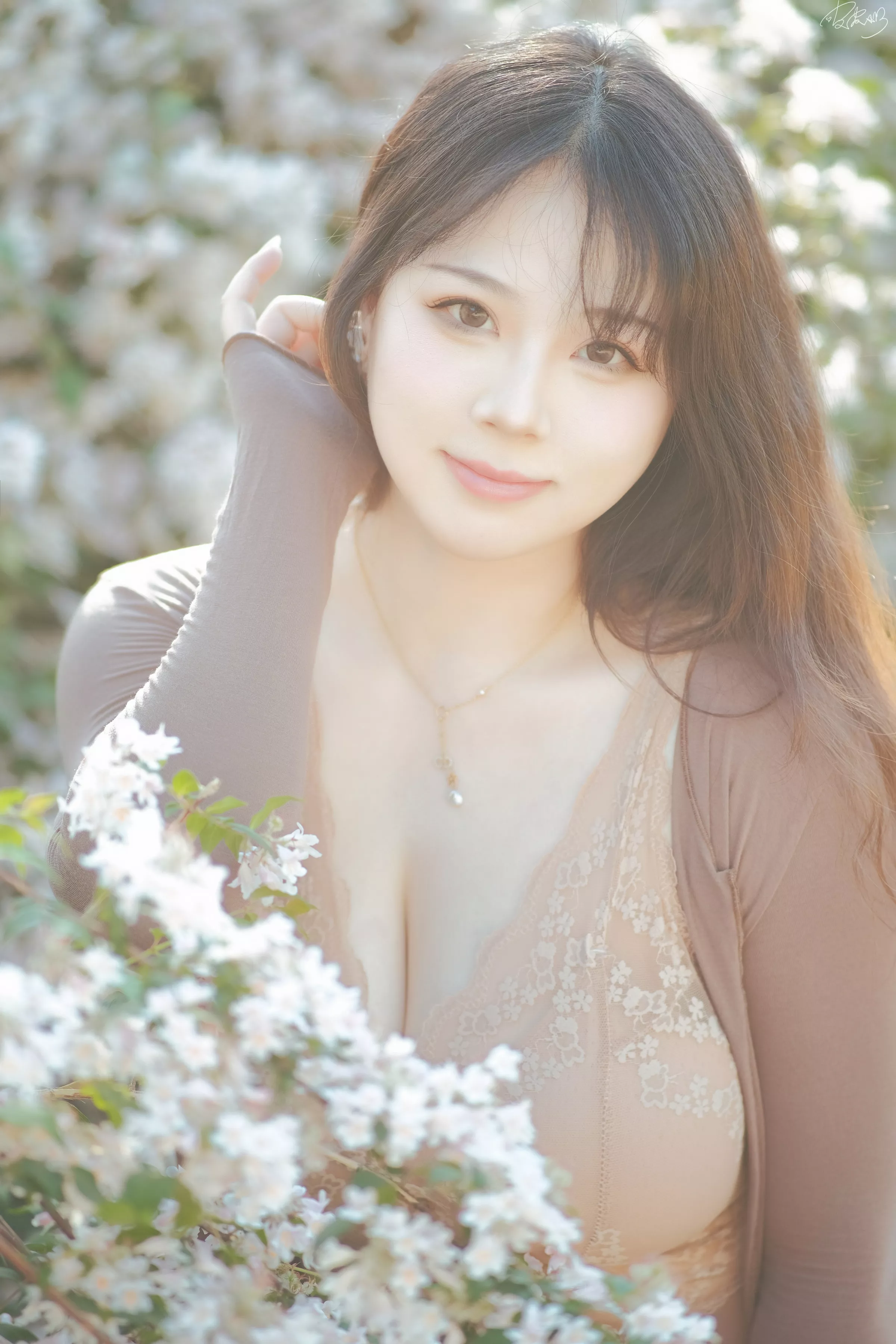 Xgyw.Org_网络美女皮皮奶可可爱了啦猥实人妻主题户外性感套装露浅色蕾丝内衣秀丰满身材诱惑写真54P