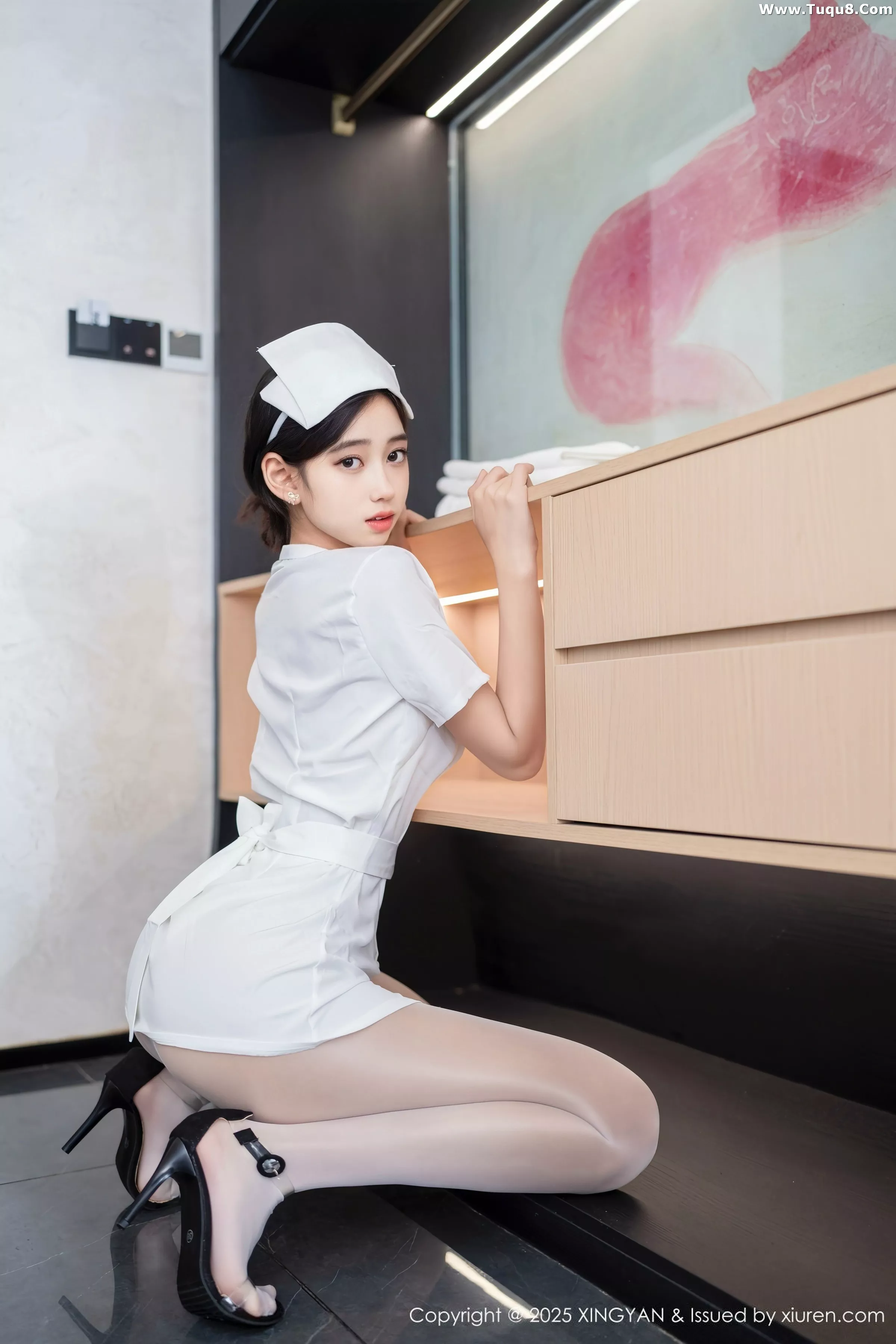 Xgyw.Org_[XINGYAN星颜社]VOL.371_模特时安安性感白色护士服配超薄无内白丝秀柔美身姿诱惑写真75P