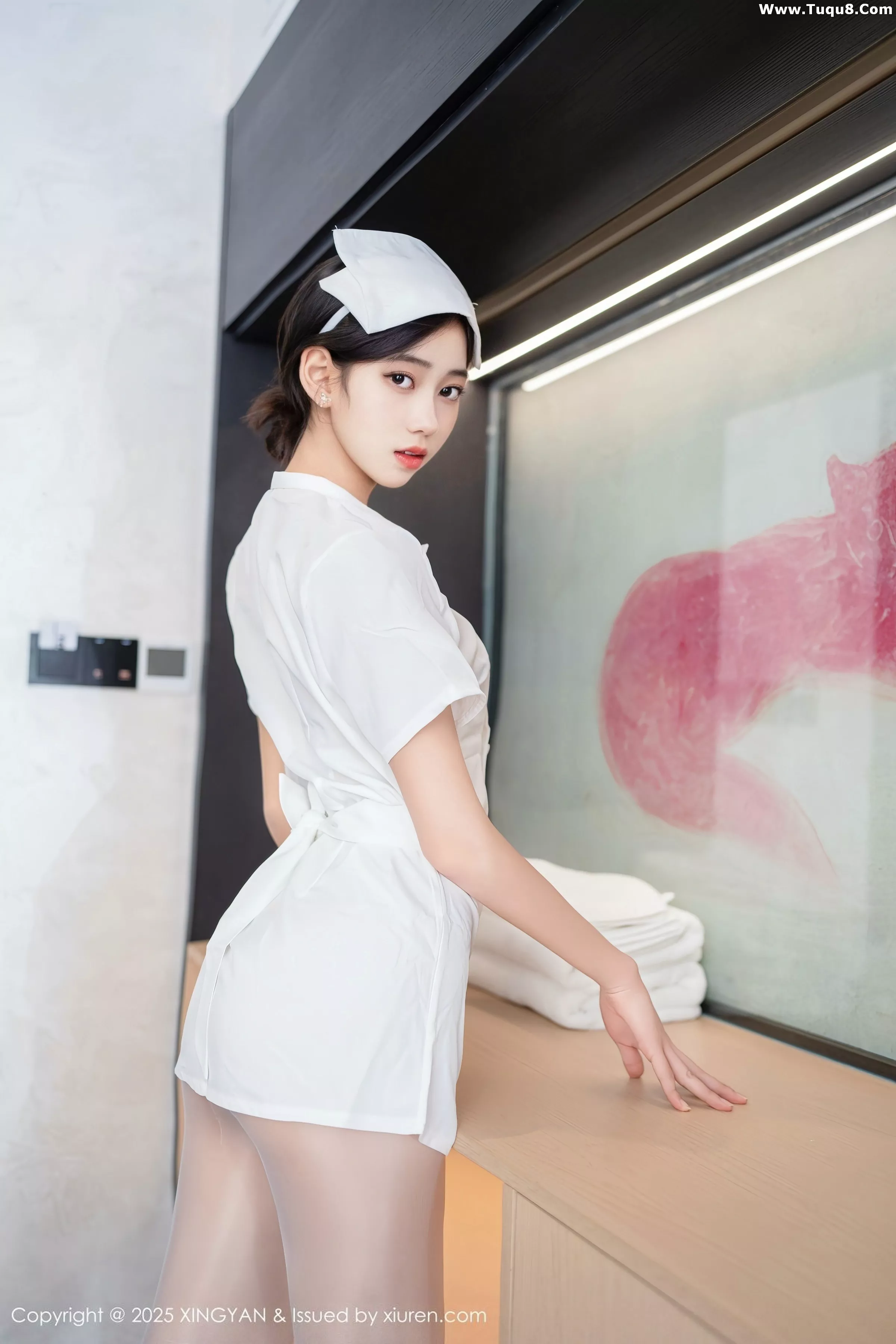 Xgyw.Org_[XINGYAN星颜社]VOL.371_模特时安安性感白色护士服配超薄无内白丝秀柔美身姿诱惑写真75P