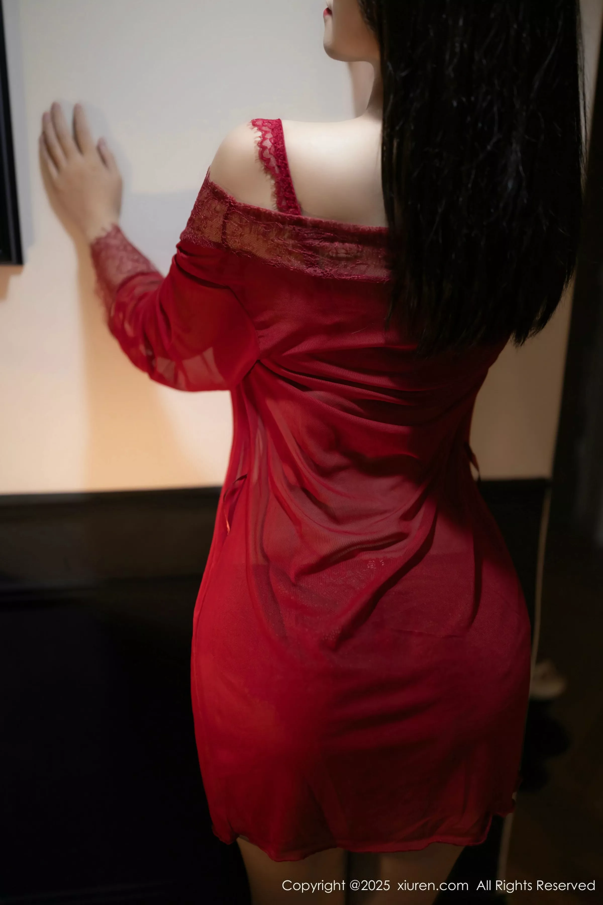 Xgyw.Org_[XiuRen秀人网]No.10463_模特杏子Yada性感红色情趣内衣配开档肉丝秀曼妙身姿诱惑写真83P