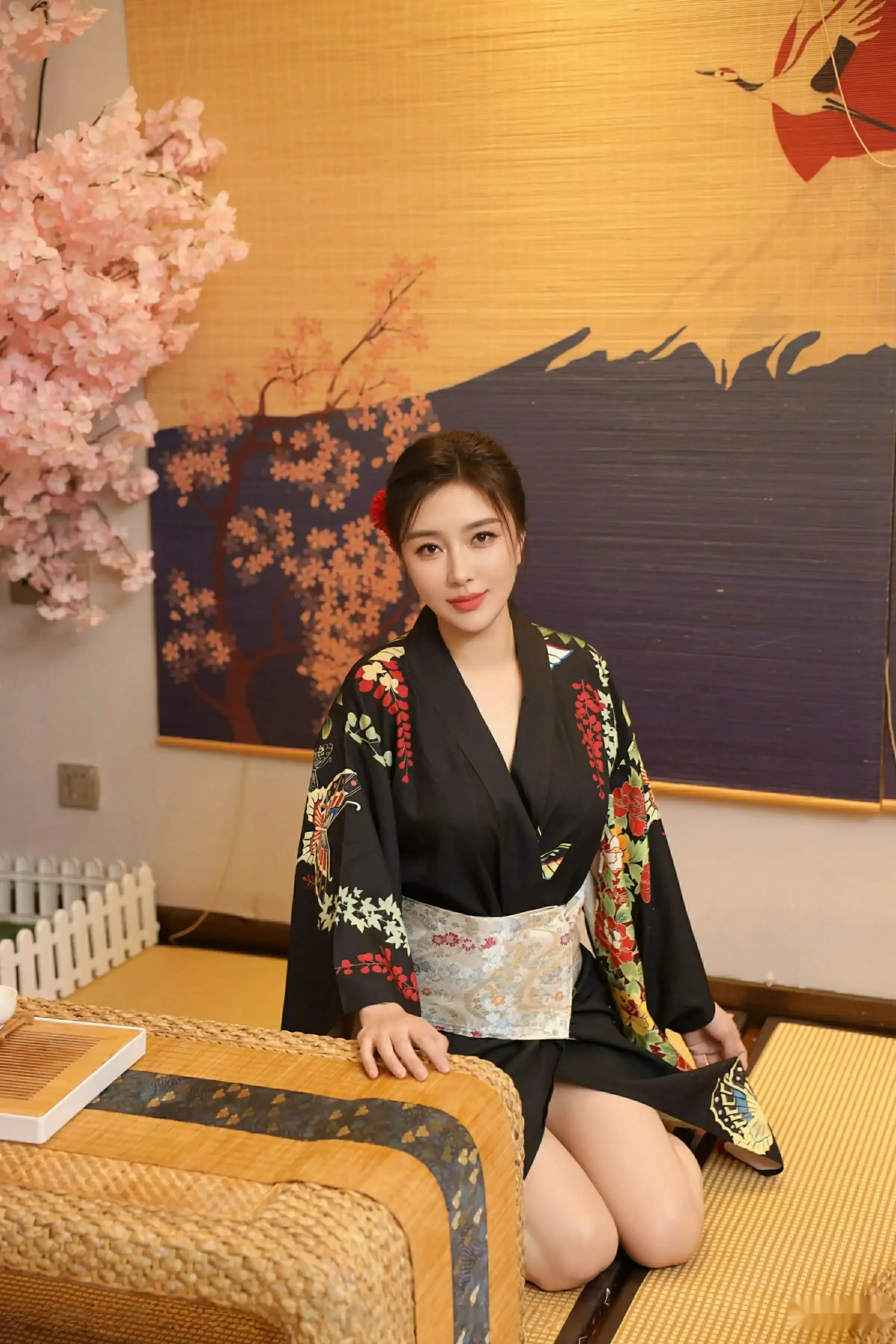 Xgyw.Org_[XiuRen秀人网]No.10627_模特苏一诺性感日系黑色服饰露红色内衣秀曼妙身材迷人诱惑写真80P