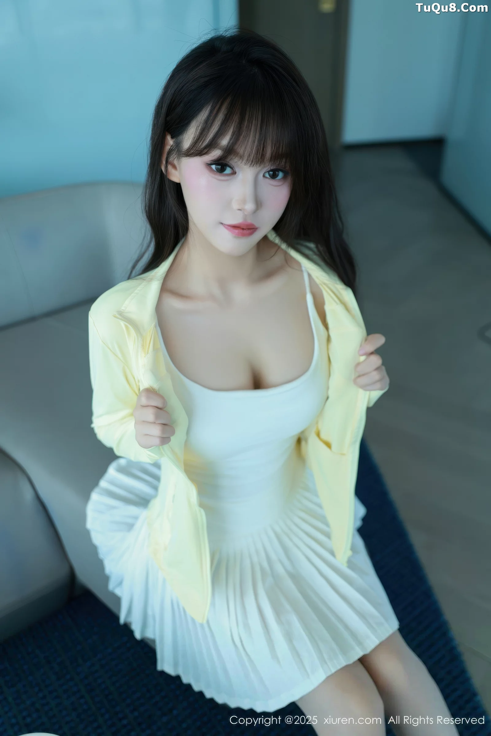 Xgyw.Org_[XiuRen秀人网]No.10702_模特糯咪性感白色低胸连衣短裙配白色丝袜秀完美身材诱惑写真82P