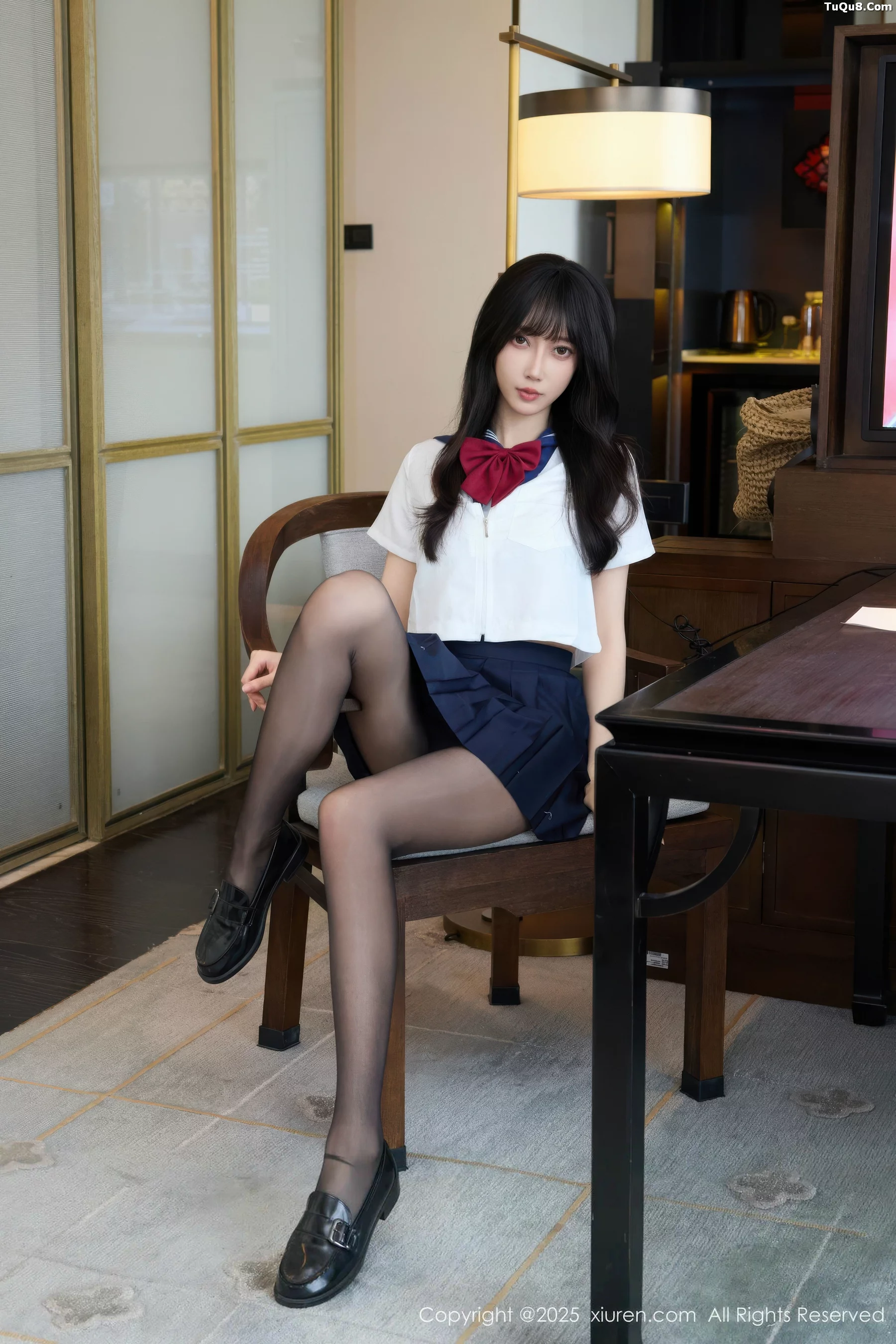 Xgyw.Org_[XiuRen秀人网]No.10766_模特玥儿玥er私房性感JK制服配超薄黑丝秀曼妙身姿迷人诱惑写真68P