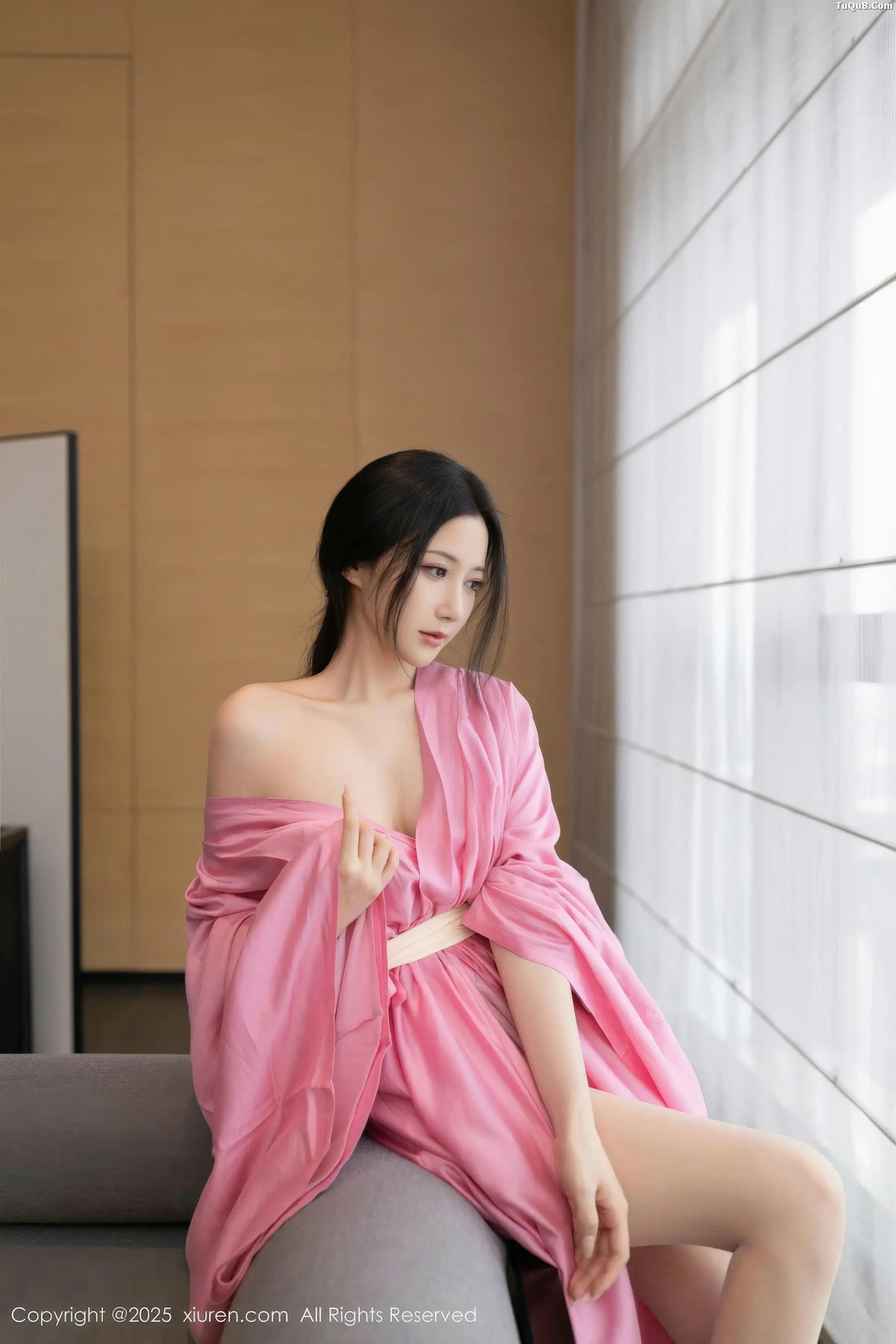 Xgyw.Org_[XiuRen秀人网]No.11049_模特鱼子酱Fish性感粉色月影纱配超薄肉丝秀曼妙身姿诱惑写真82P