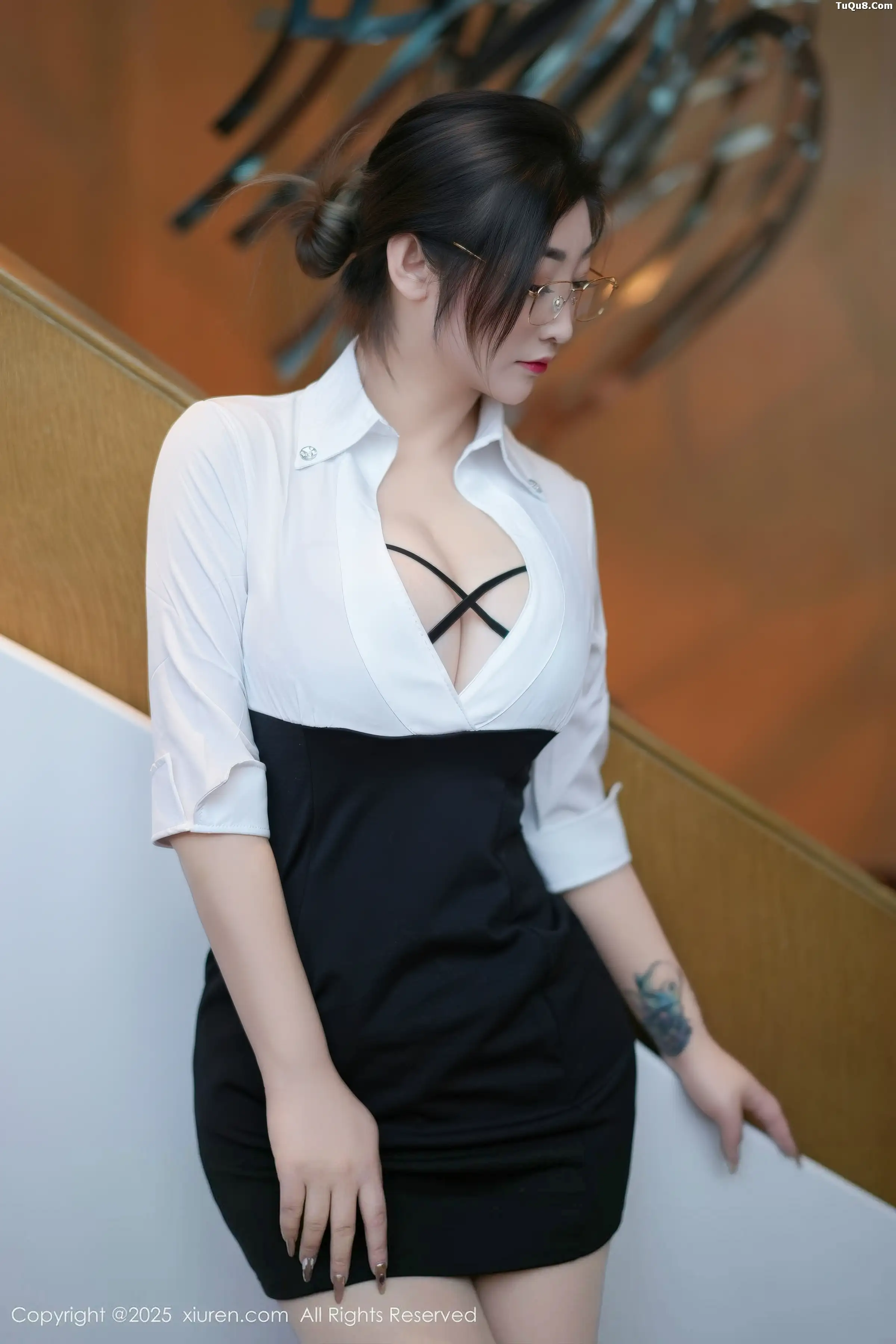 Xgyw.Org_[XiuRen秀人网]No.11045_女神妲己_Toxic性感白色衬衫露黑色内衣秀丰满身材诱惑写真80P