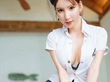 [HuaYang花漾]Vol.186_女神周于希Sandy角色扮演空姐制服超薄无内黑丝完美诱惑写真61P