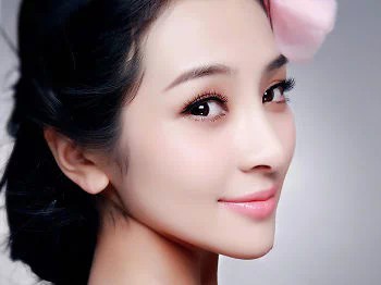 东方美色丽人中戏校花姚诗涵性感内衣写真20P