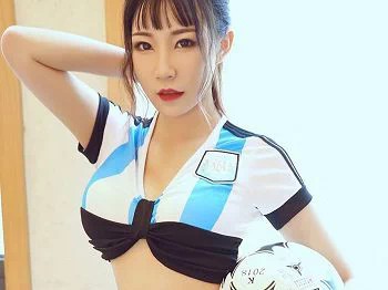 [YouMei尤美]Vol.018_嫩模团团性感阿根廷足球服秀完美身材妩媚诱惑写真8P